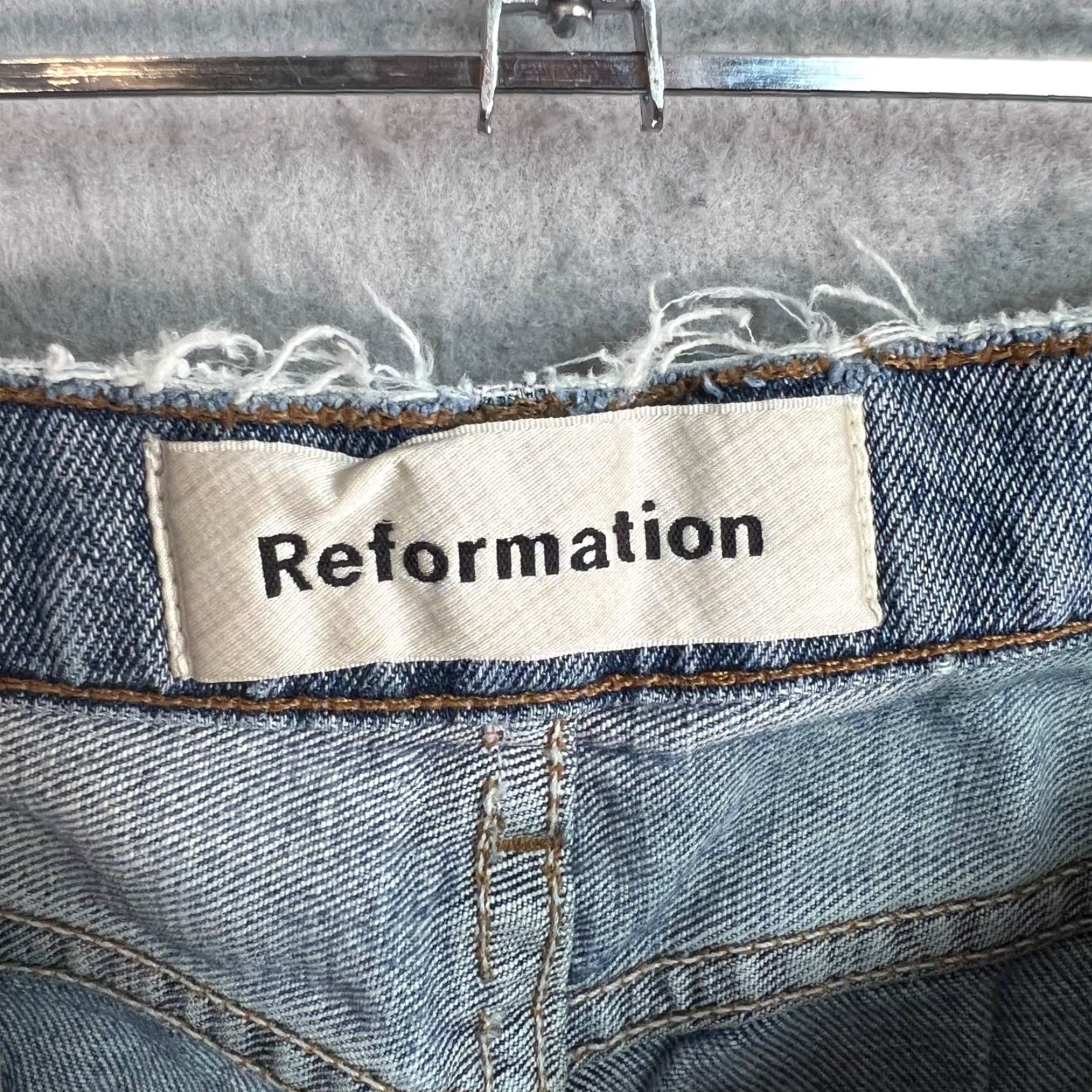 Reformation Reformation Jeans Perri Denim Distressed Blue 23 High-Rise Womens Straight Jeans Size 40" / US 18 - 3 Thumbnail