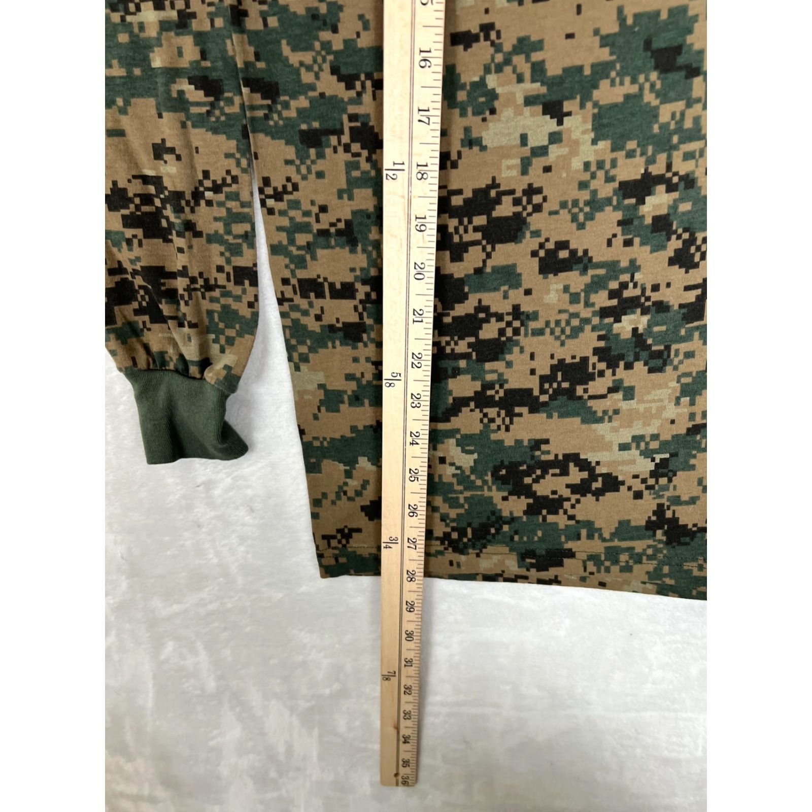 Vintage Vintage Tee Swing Green Camouflage Long Sleeve T-Shirt Mens Large Crew Neck Shirt Camouflage Pattern Fall Cotton Polyester Jersey 50/50 Size US L / EU 52-54 / 3 - 3 Thumbnail