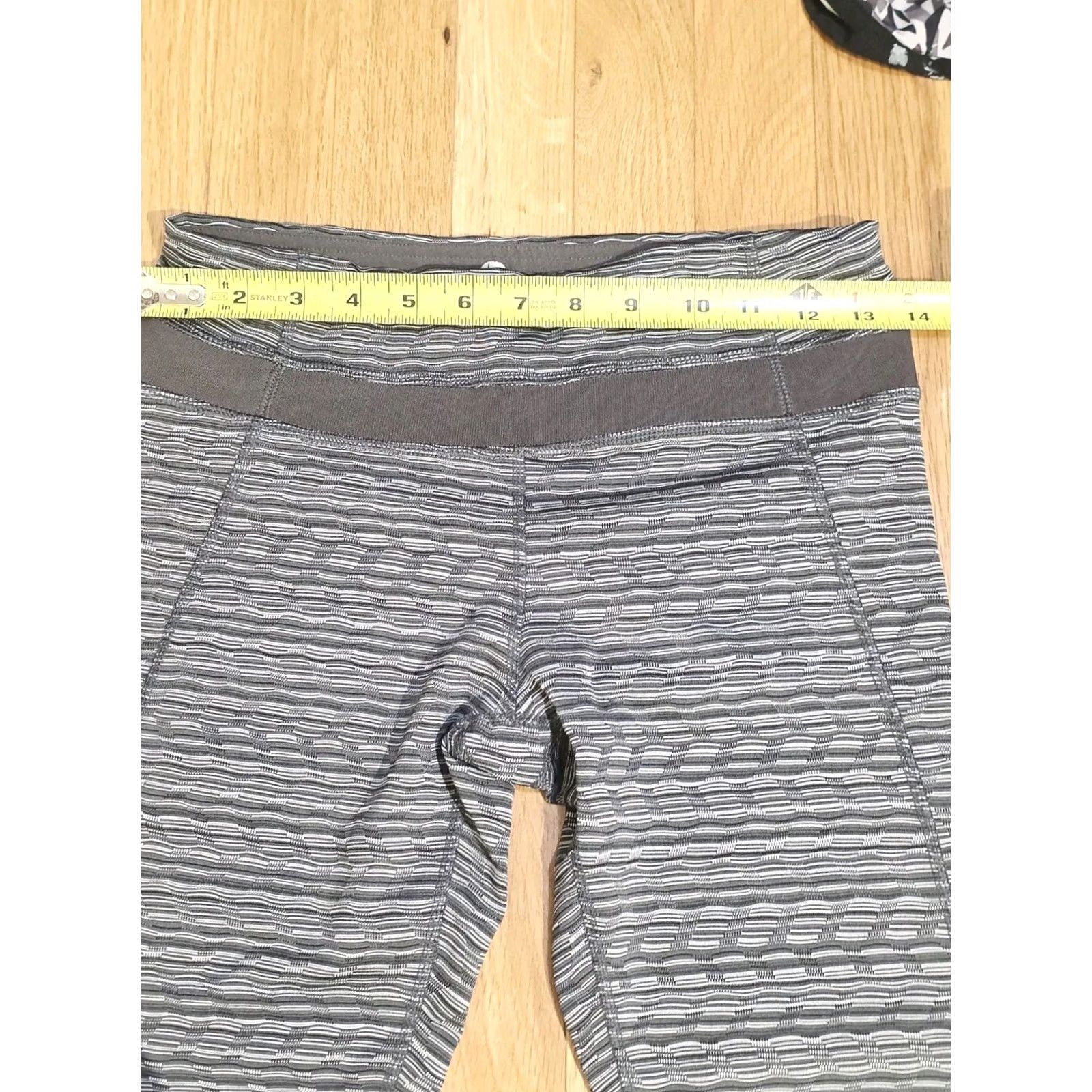 Alife 90 Degree by Reflex Leggings Capri Heather Gray S Women's Pocke Size 28" / US 6 / IT 42 - 4 Thumbnail