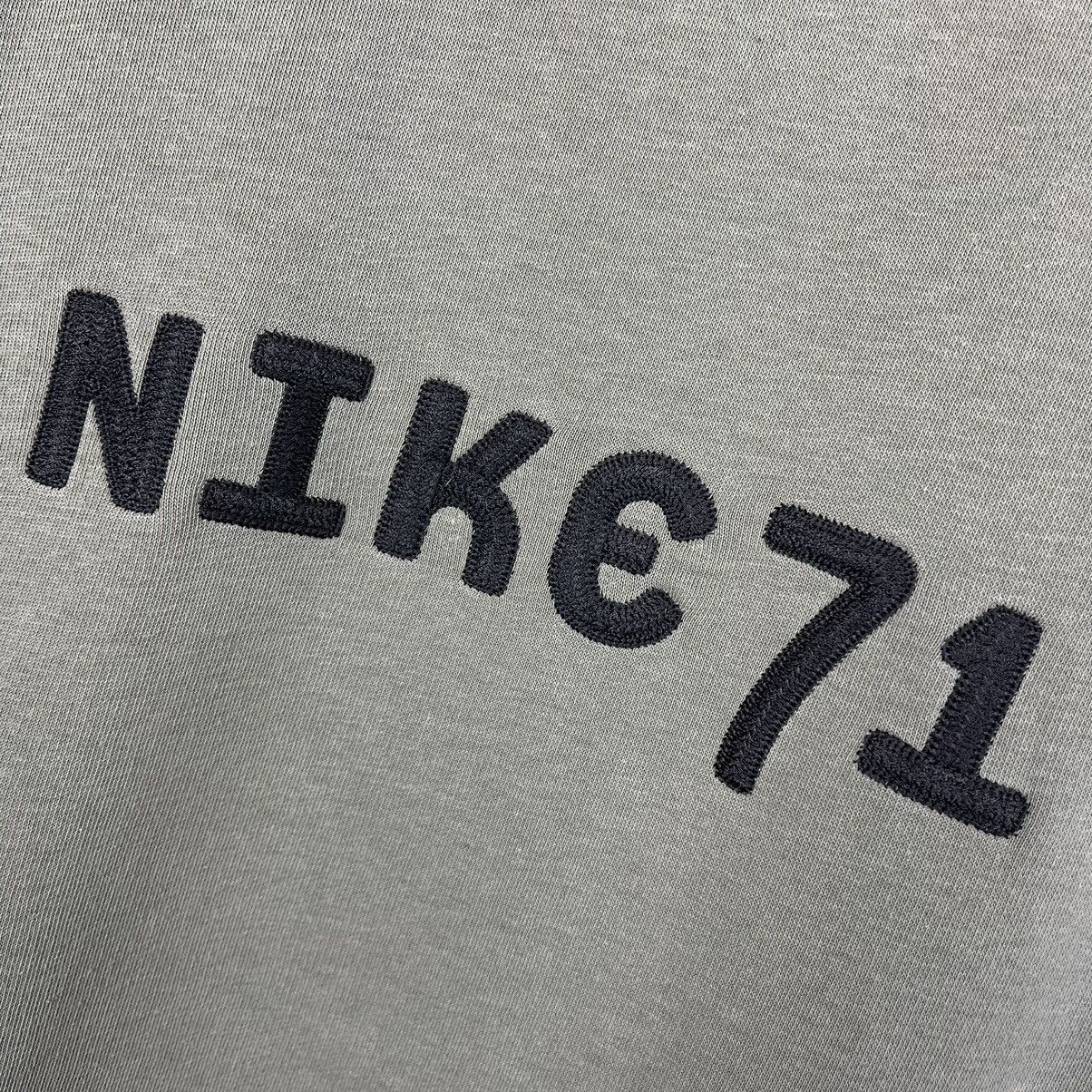 Nike Vintage Nike embroidered big logo sweatshirt 90’s Size US L / EU 52-54 / 3 - 6 Thumbnail