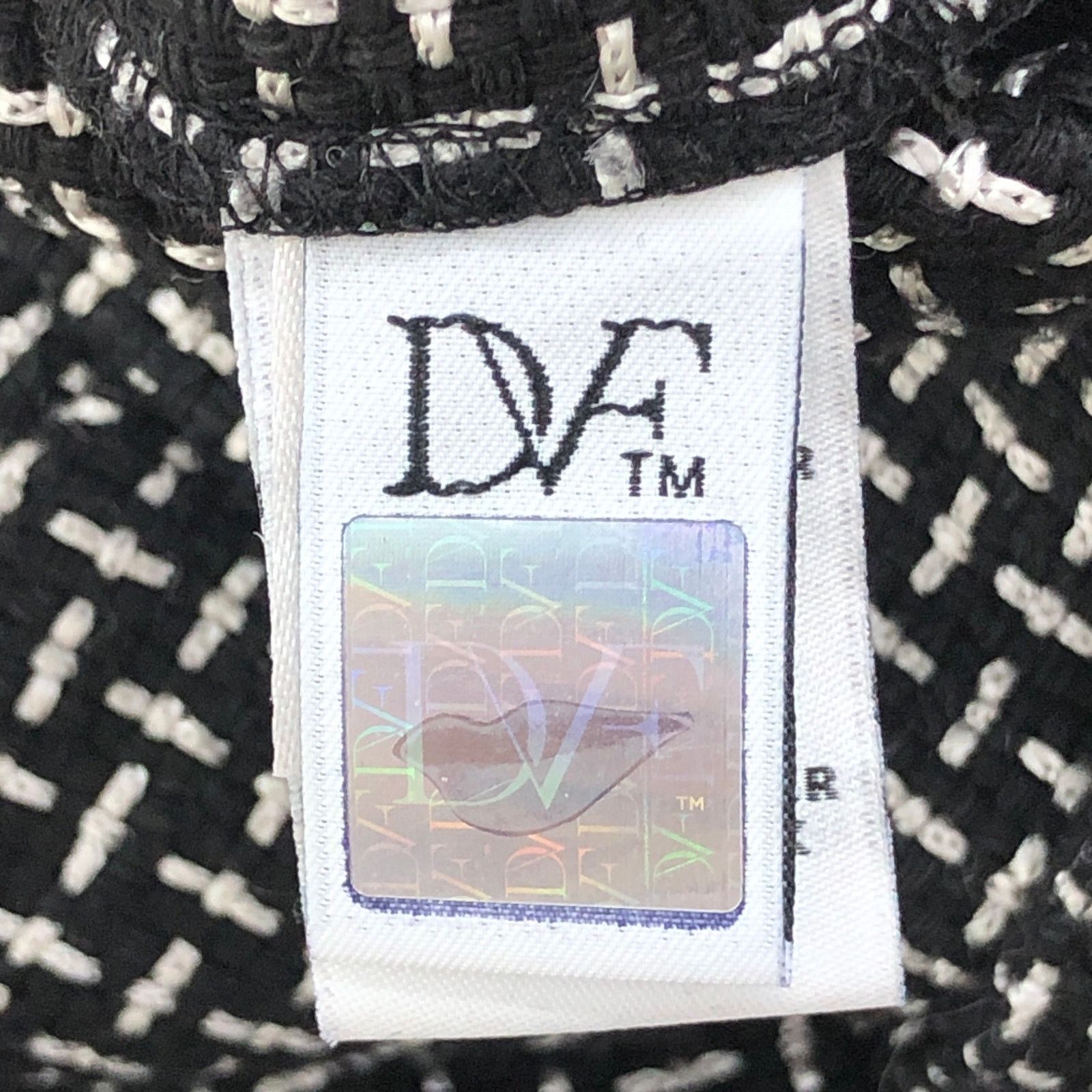 Diane von Furstenberg Diane Von Furstenberg Size 2 Shorts Naples Silk Viscose Size 26" / US 2 / IT 38 - 12 Thumbnail