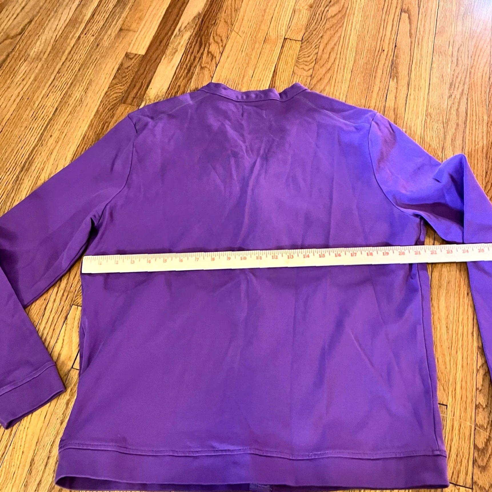Vintage Sigrun Sweater Mens Large Purple V neck Cardigan Sweatshirt Mens Regular L Purple Cardigan Sweatshirt Size US L / EU 52-54 / 3 - 5 Thumbnail