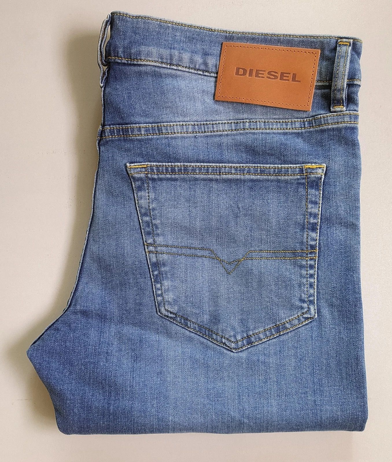 Diesel Diesel D-LUSTER L.32 MENS JEANS T/9961 Size US 33 - 1 Thumbnail