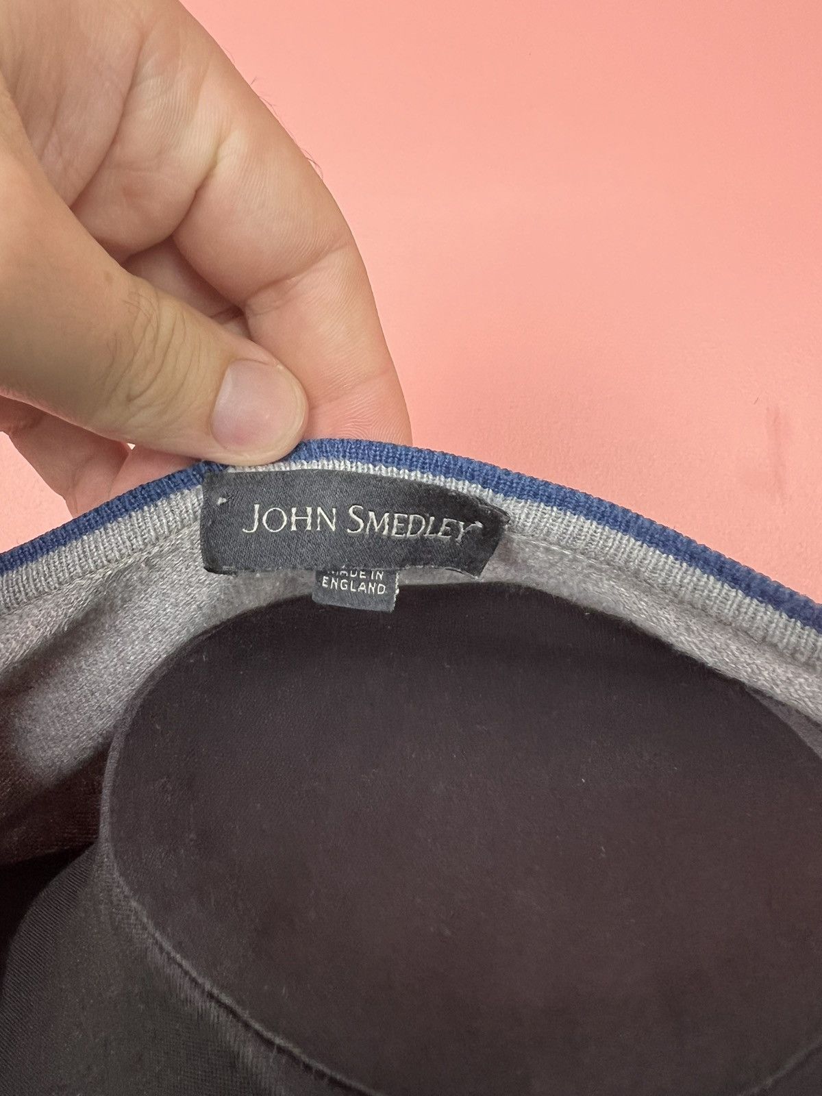 John Smedley John Smedley v neck sweatshirt England luxury Size US XL / EU 56 / 4 - 7 Thumbnail