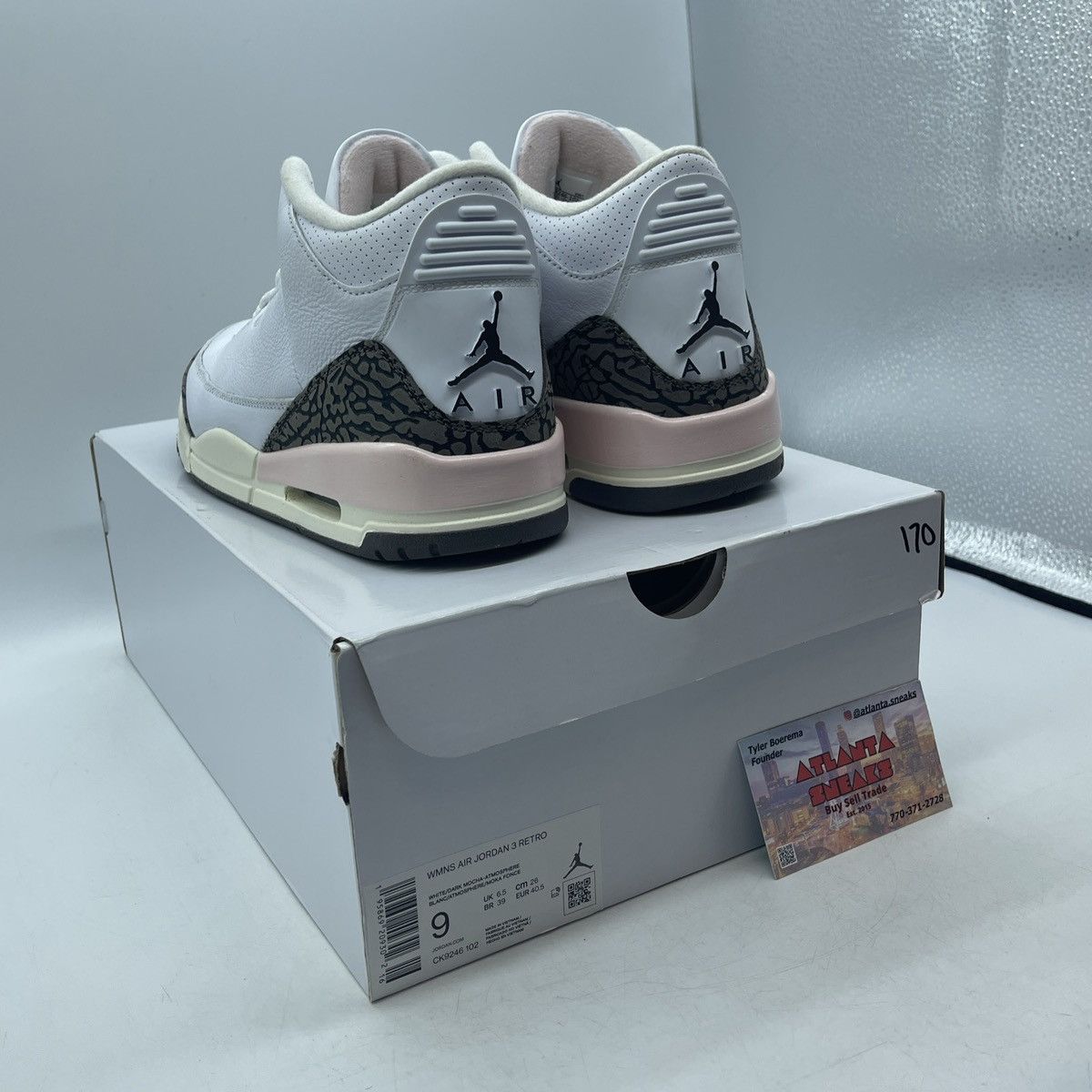 Jordan Brand Air Jordan 3 Neapolitan Size US 9 / IT 39 - 4 Thumbnail