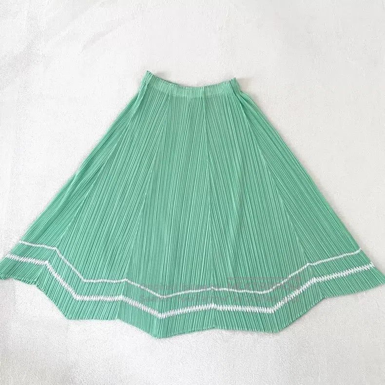 Issey Miyake Issey Miyake SIZE:3 Green Midi Skirt Size 23" - 9 Thumbnail