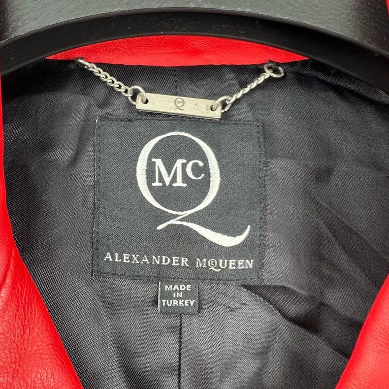 Alexander McQueen Alexander Mcqueen Red zipper motorcycle leather jacket Size XS / US 0-2 / IT 36-38 - 3 Thumbnail
