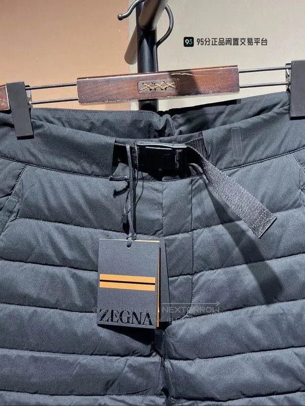 Ermenegildo Zegna Zegna Men's Black Down Ski Inner Shorts. Size US 30 / EU 46 - 6 Thumbnail