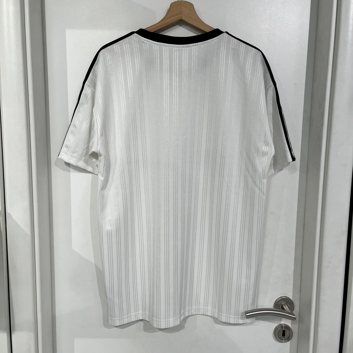 Adidas Adidas Jersey White Size US S / EU 44-46 / 1 - 2 Thumbnail