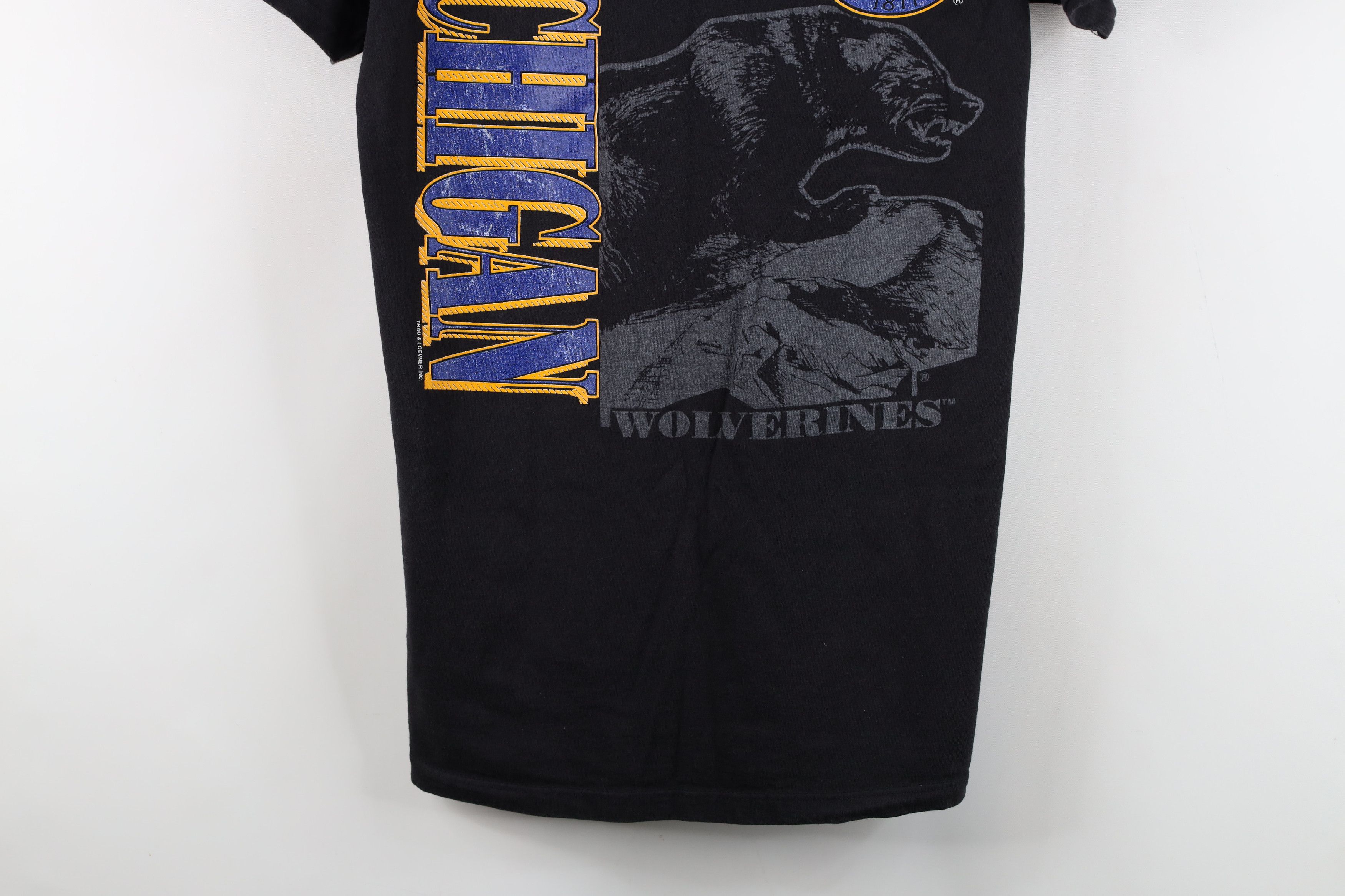 Vintage Vintage 90s Spell University of Michigan T-Shirt Black USA Size US L / EU 52-54 / 3 - 3 Thumbnail