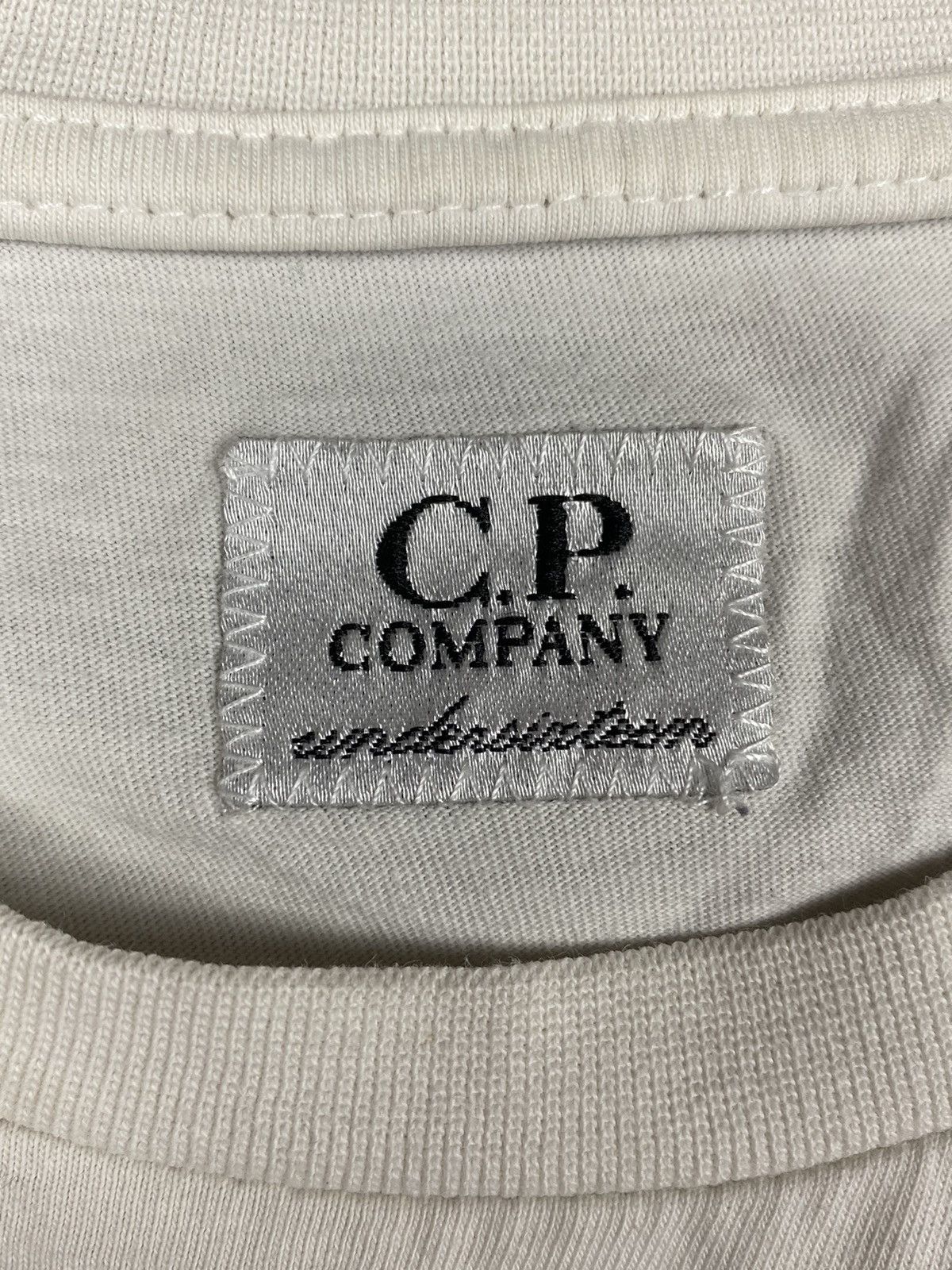 C.P. Company Vintage C.P. Company Big Box Logo Tee T Shirt Size US XXS / EU 40 - 9 Thumbnail