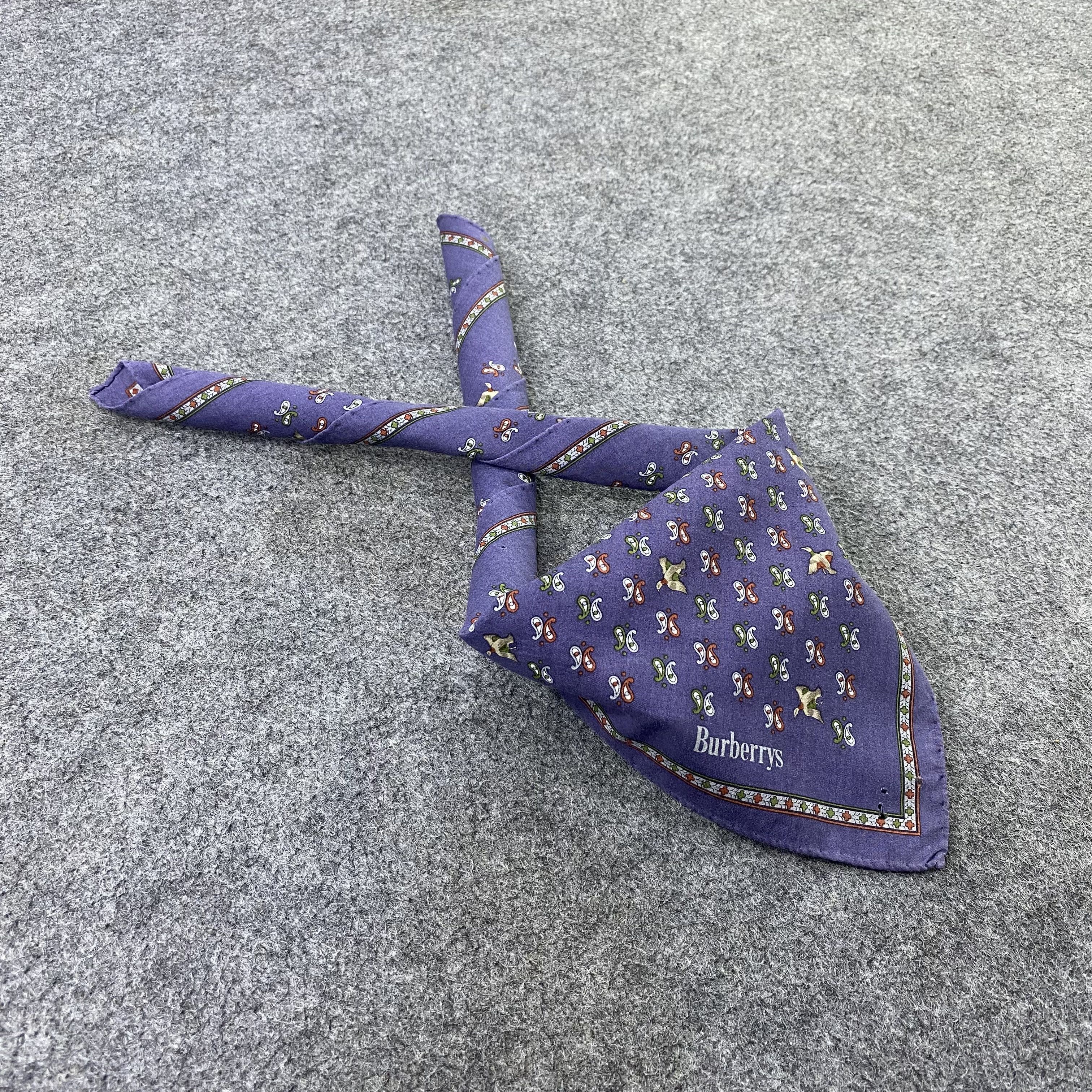 Burberry Burberry Handkerchief Neckerchief Bandana-B1981 Size ONE SIZE - 1 Thumbnail