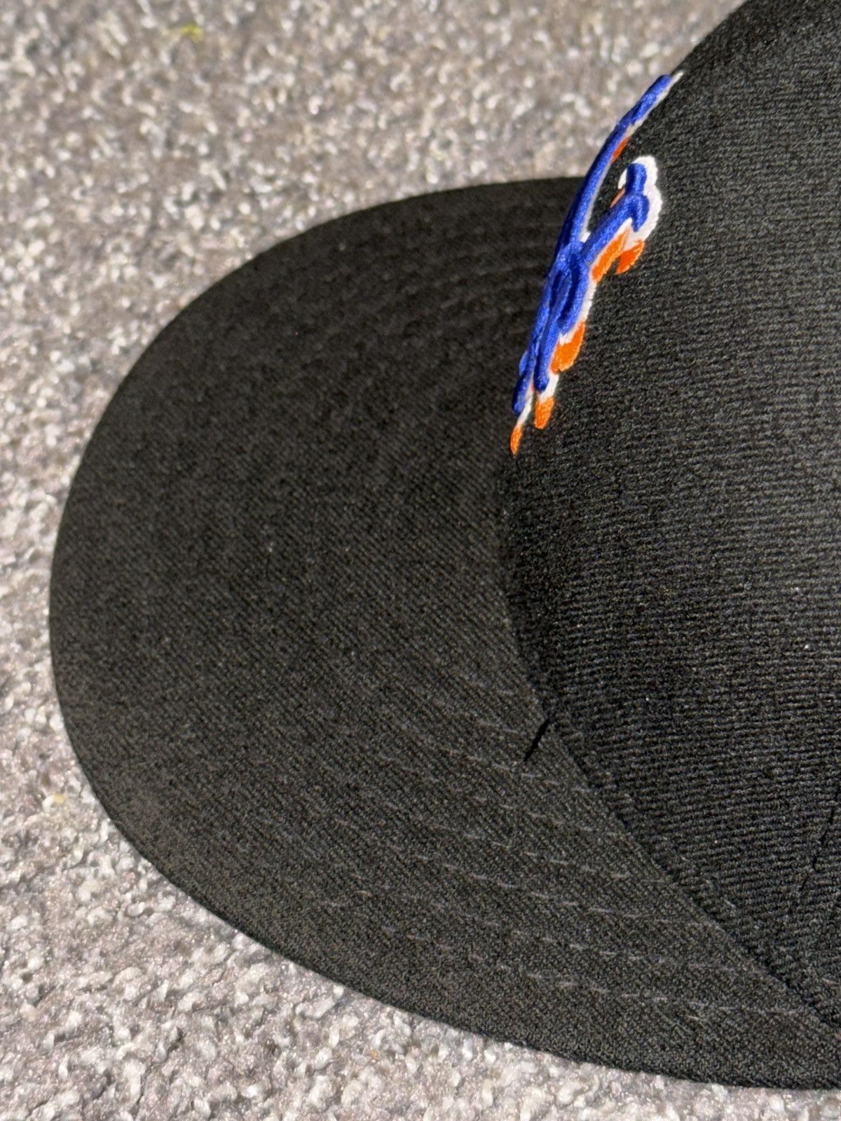 New Era New Era MLB Baseball New York Mets Hat Mens Size 7,1/2 Used Size ONE SIZE - 21 Thumbnail