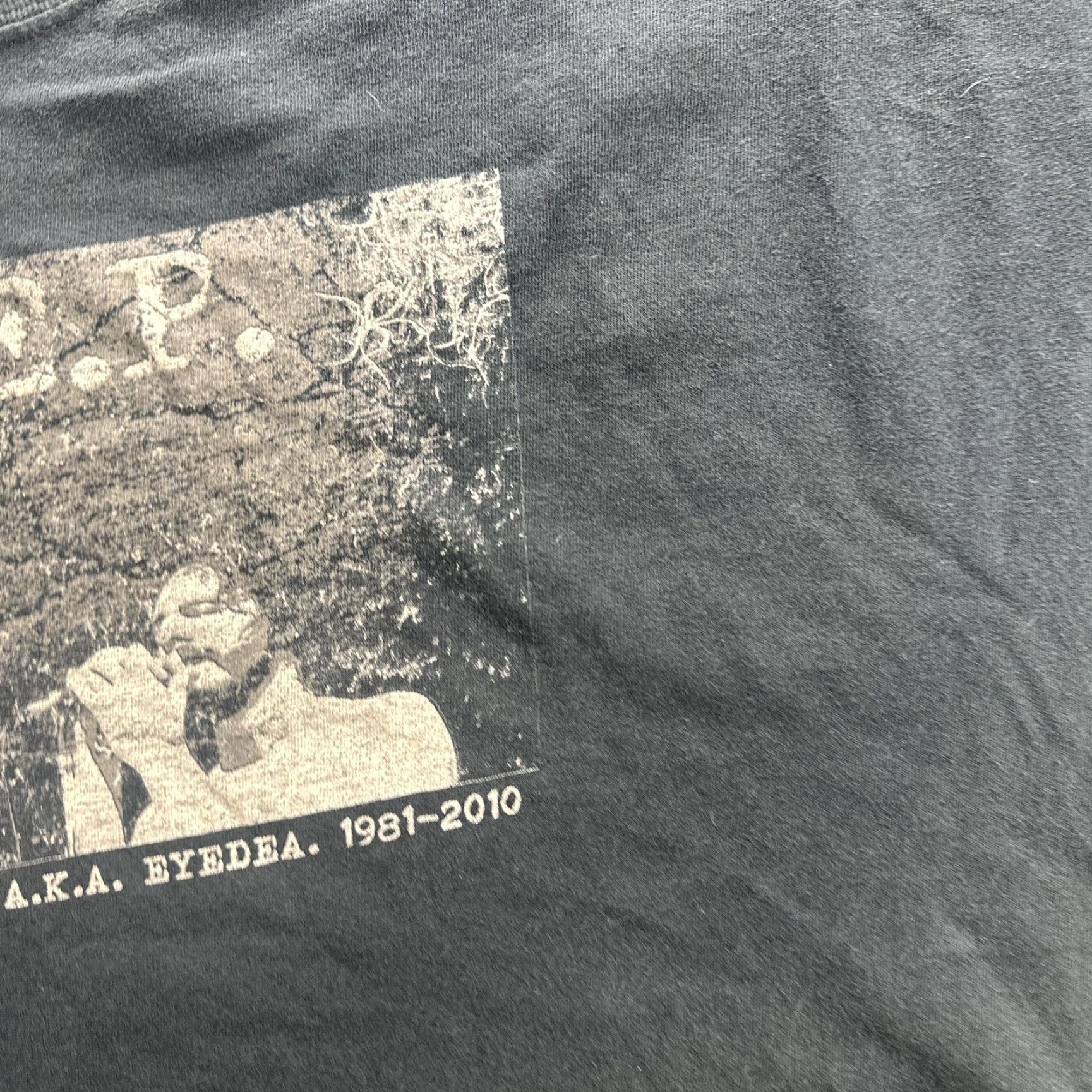 Gildan Vintage Gildan R.EYE.P Mens 3XL Black Hip Hop Memorial Rap T-Shirt Short Sleeve Size US XXL / EU 58 / 5 - 7 Thumbnail
