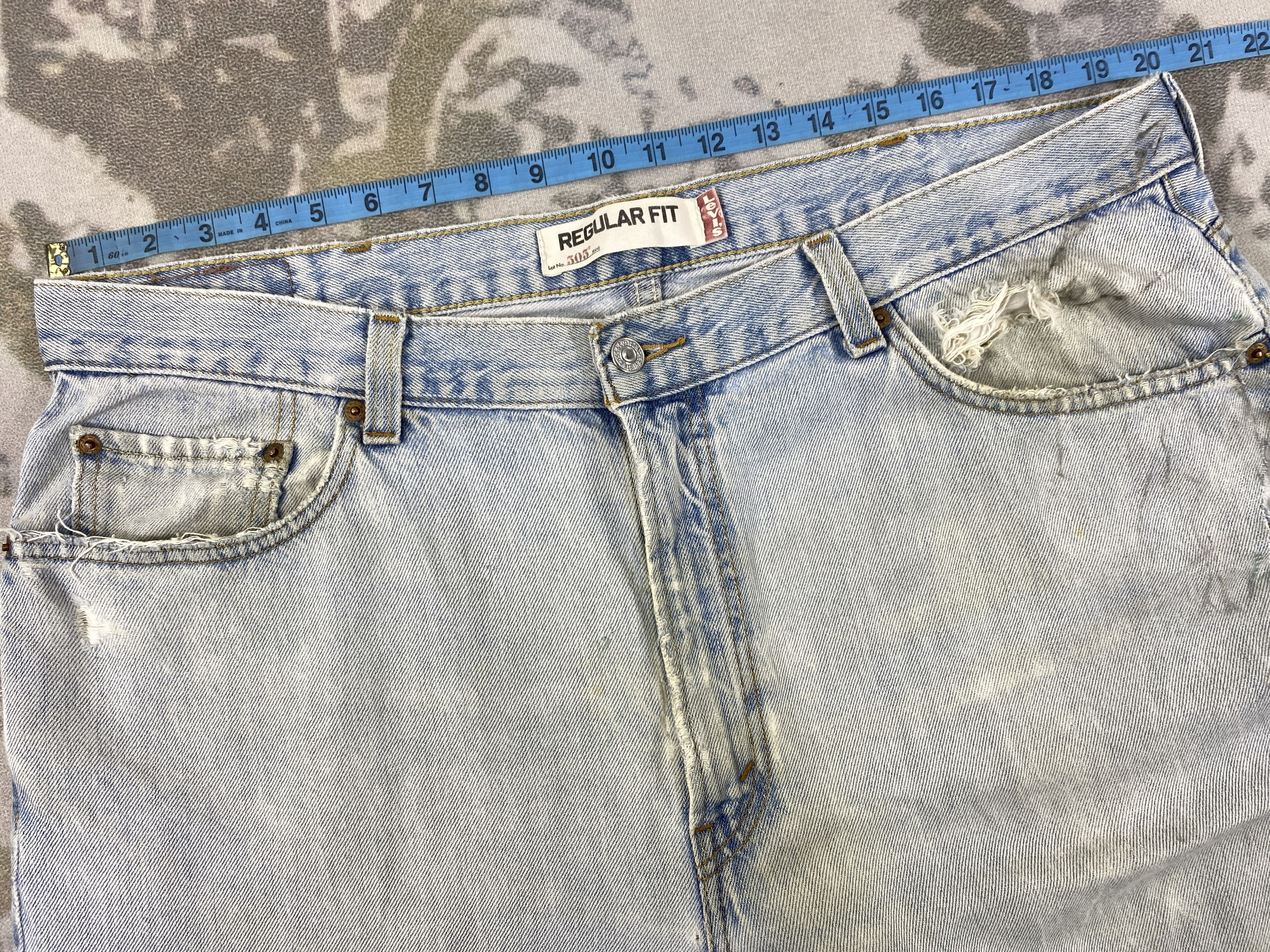 Levi's Light Blue Wash Vintage Levi's 505 40x28.5 Denim -JN1721 Size US 40 / EU 56 - 5 Thumbnail