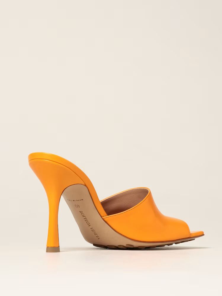 Bottega Veneta o1n1vont1224 Stretch Mules in Tangerine Size US 5.5 / IT 35.5 - 3 Thumbnail