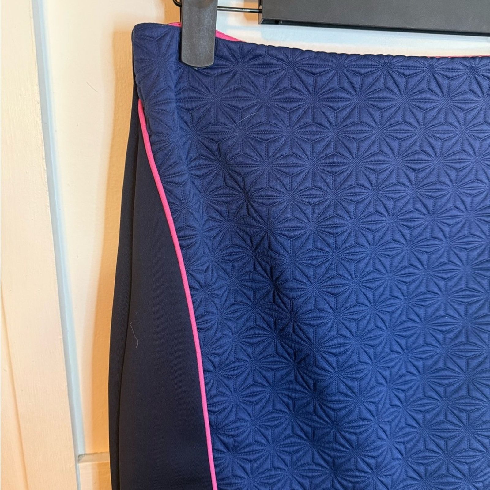 Other Color Mikibana Navy Blue Quilted Ruffle Mini Skirt Size 27" / US 4 / IT 40 - 3 Thumbnail
