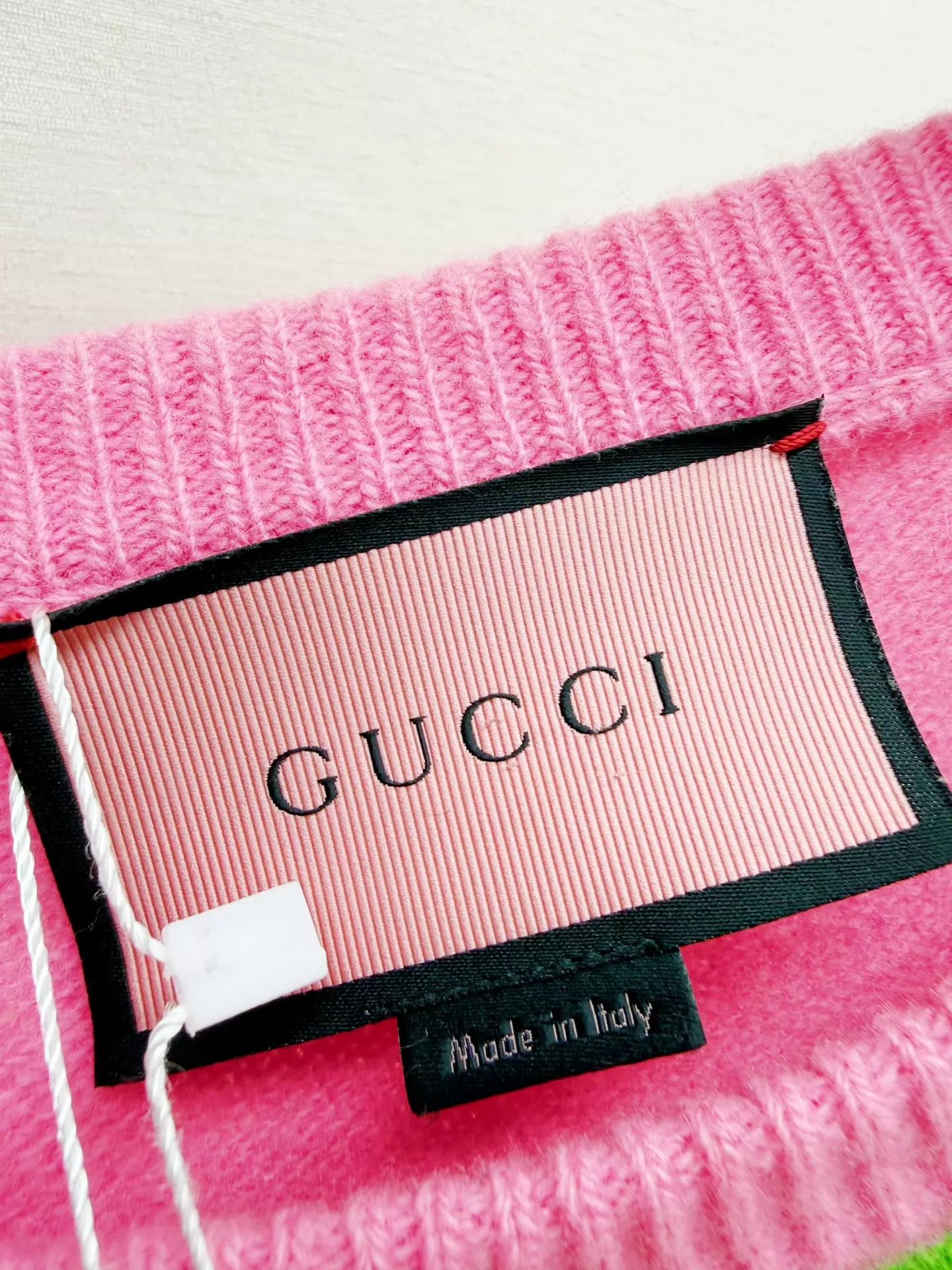 Gucci Gucci All-Over Print Knit Sweater M (worn 2x, like new) Size US M / EU 48-50 / 2 - 3 Thumbnail