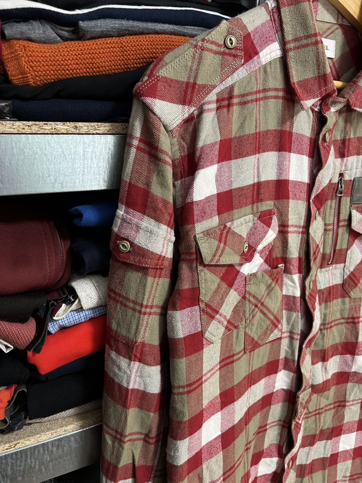Diesel Diesel Flannel Down Red Plaid Check Button Up Shirt Size L Size US L / EU 52-54 / 3 - 3 Thumbnail