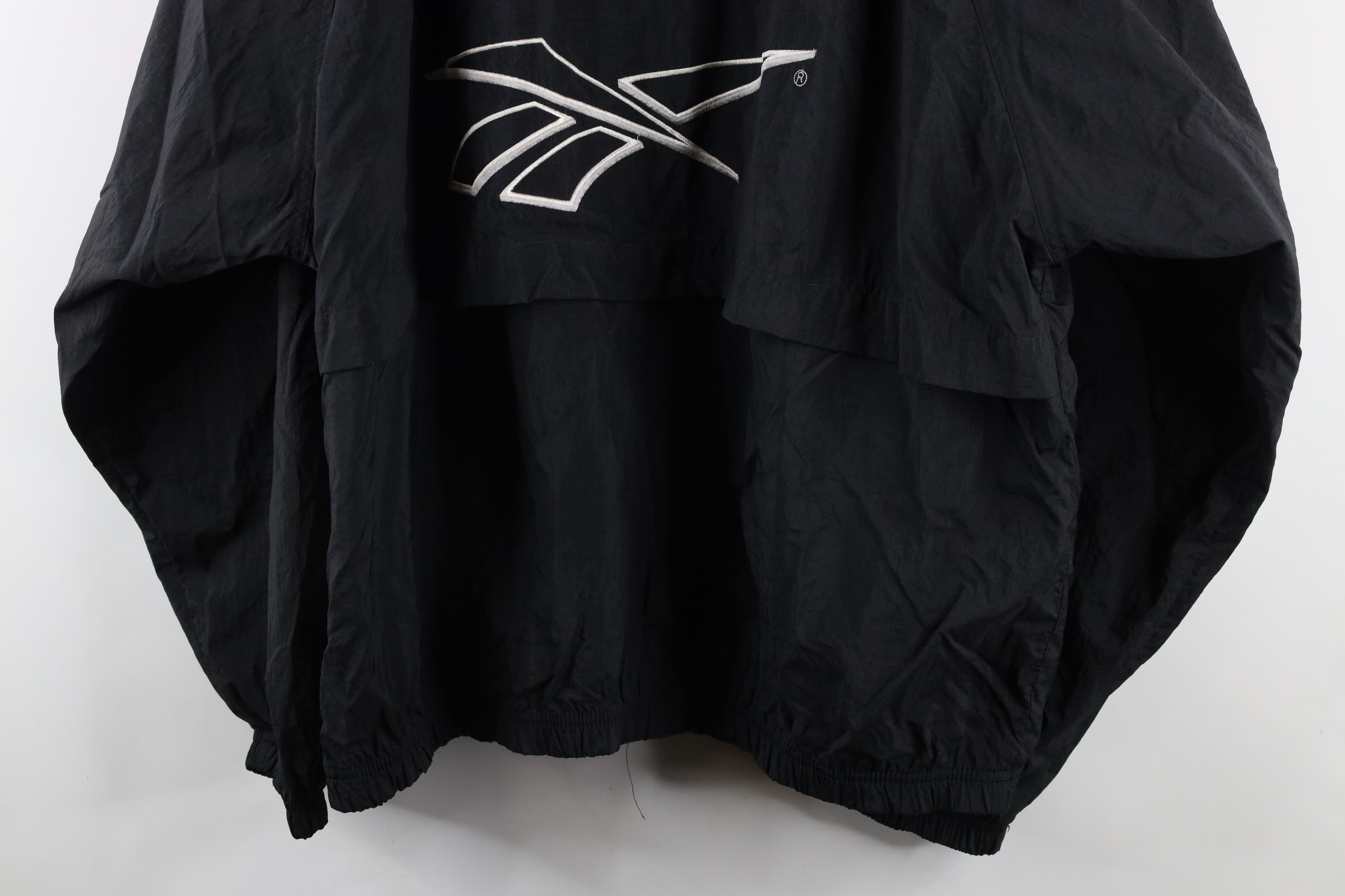 Reebok × Vintage Vintage 90s Reebok Spell Out Hooded Windbreaker Jacket Black Size US L / EU 52-54 / 3 - 15 Thumbnail