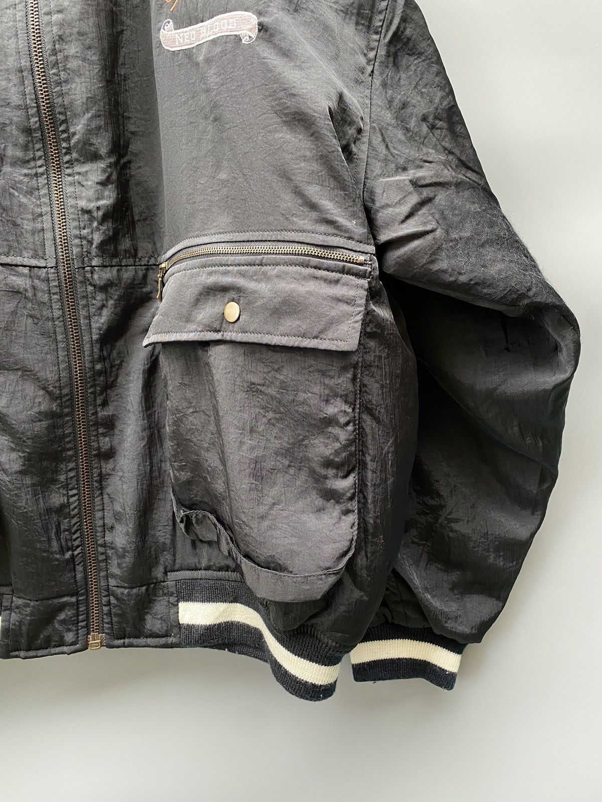 Japanese Brand 90s Neoblood Tokyo Embroidered Cargo Bomber Jacket Size US L / EU 52-54 / 3 - 6 Thumbnail