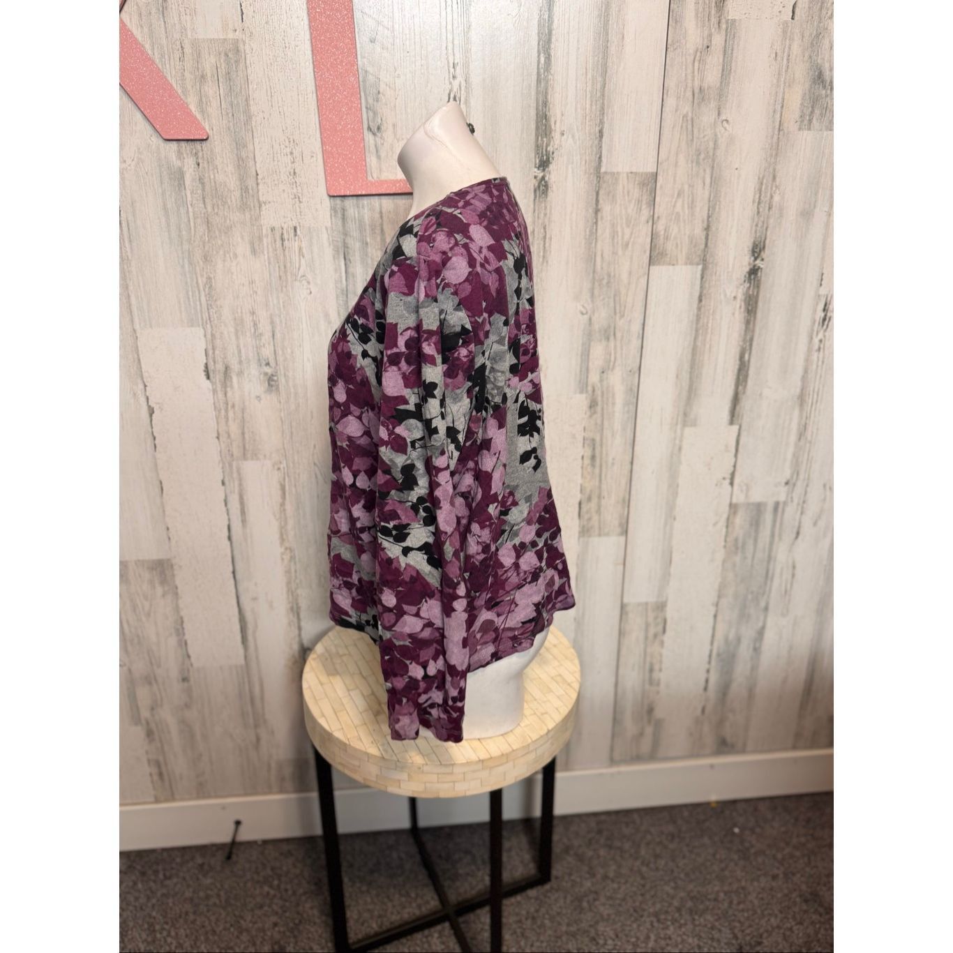 Croft & Barrow Croft & Barrow XL Purple Floral Long Sleeve Top Soft Cotton Size XL / US 12-14 / IT 48-50 - 5 Thumbnail