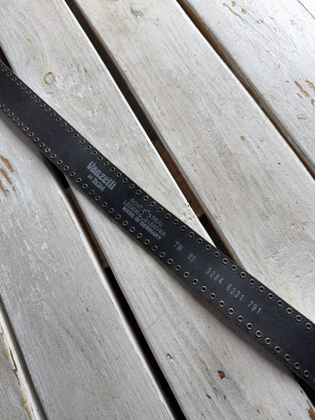 Japanese Brand Vanzetti Japanese Leather Punk Emo Rock Goth Y2K Drill belt Size ONE SIZE - 8 Thumbnail