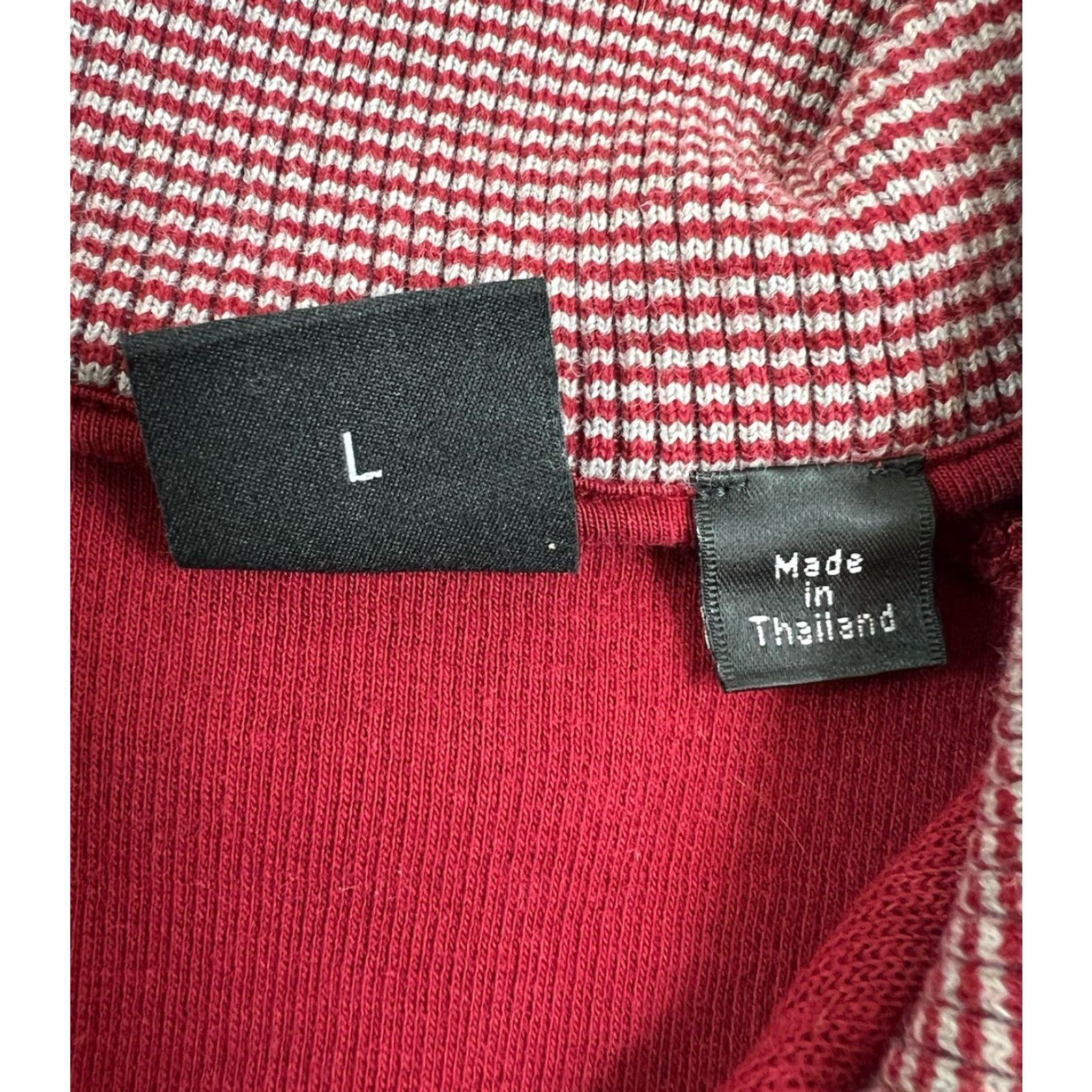 Hugo Boss HUGO BOSS Sweater Pullover Red Size L Distressed Mens Buttons 1/4 Snap Button Pullover - Pre owned Size US L / EU 52-54 / 3 - 8 Thumbnail