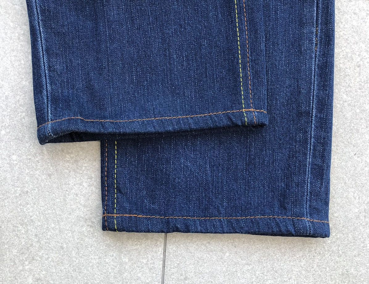 Hugo Boss Hugo Boss Straight Cut Denim Pants Size US 34 / EU 50 - 15 Thumbnail