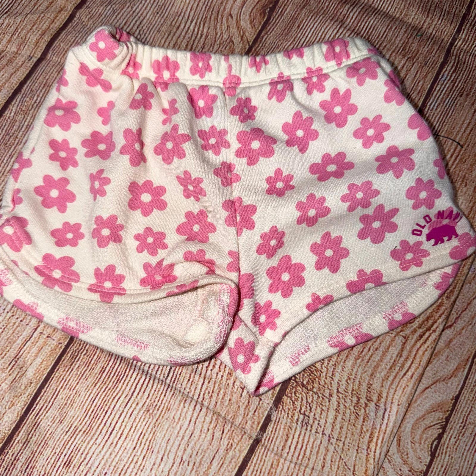 Other Old Navy Girls' 6-9 & 6-12 Months Casual Shorts Size 24" / US 00 / IT 34 - 2 Thumbnail