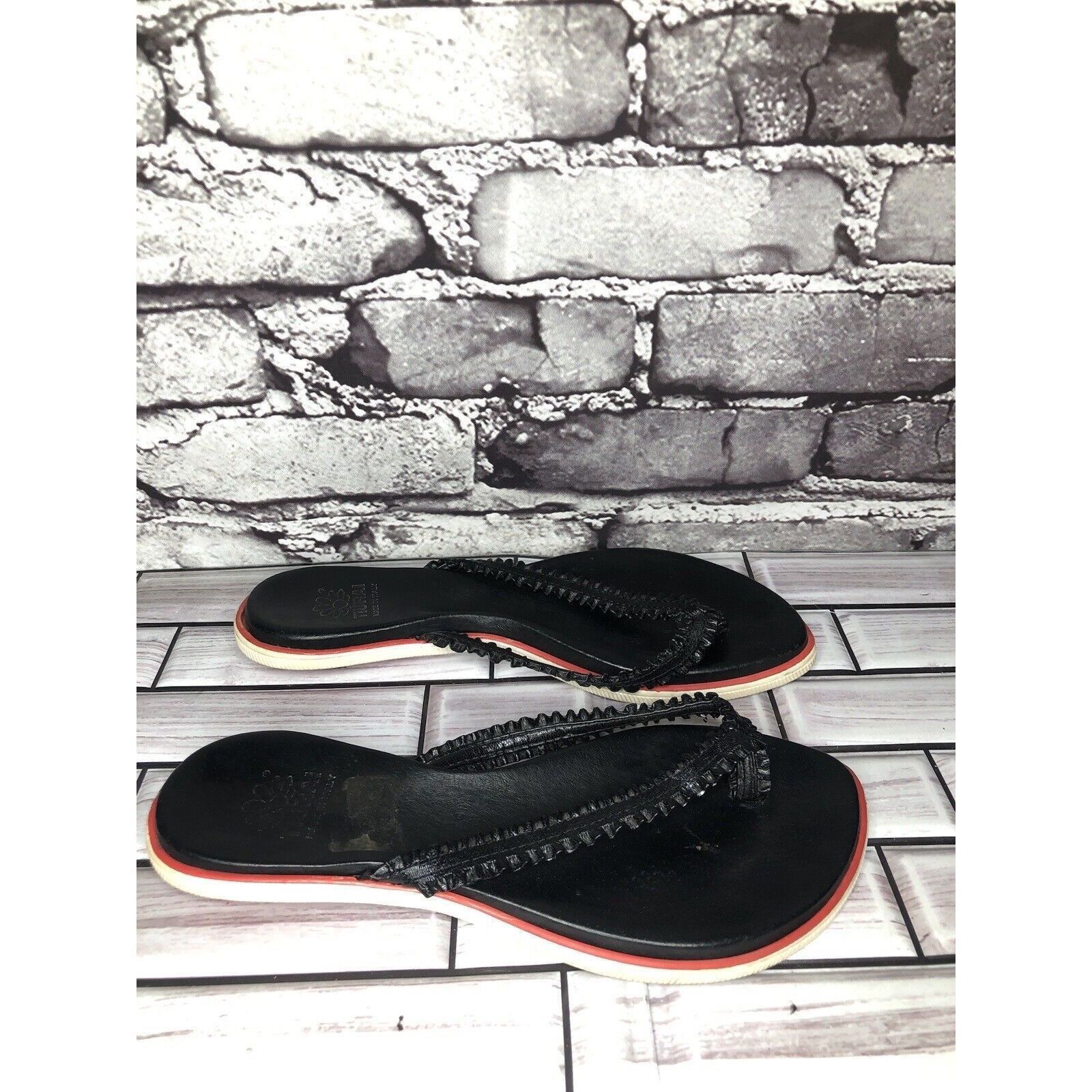 Other Tiurai Black Leather Thong Flip Flops Slides Kitten Heel San Size US 6.5 / IT 36.5 - 3 Thumbnail