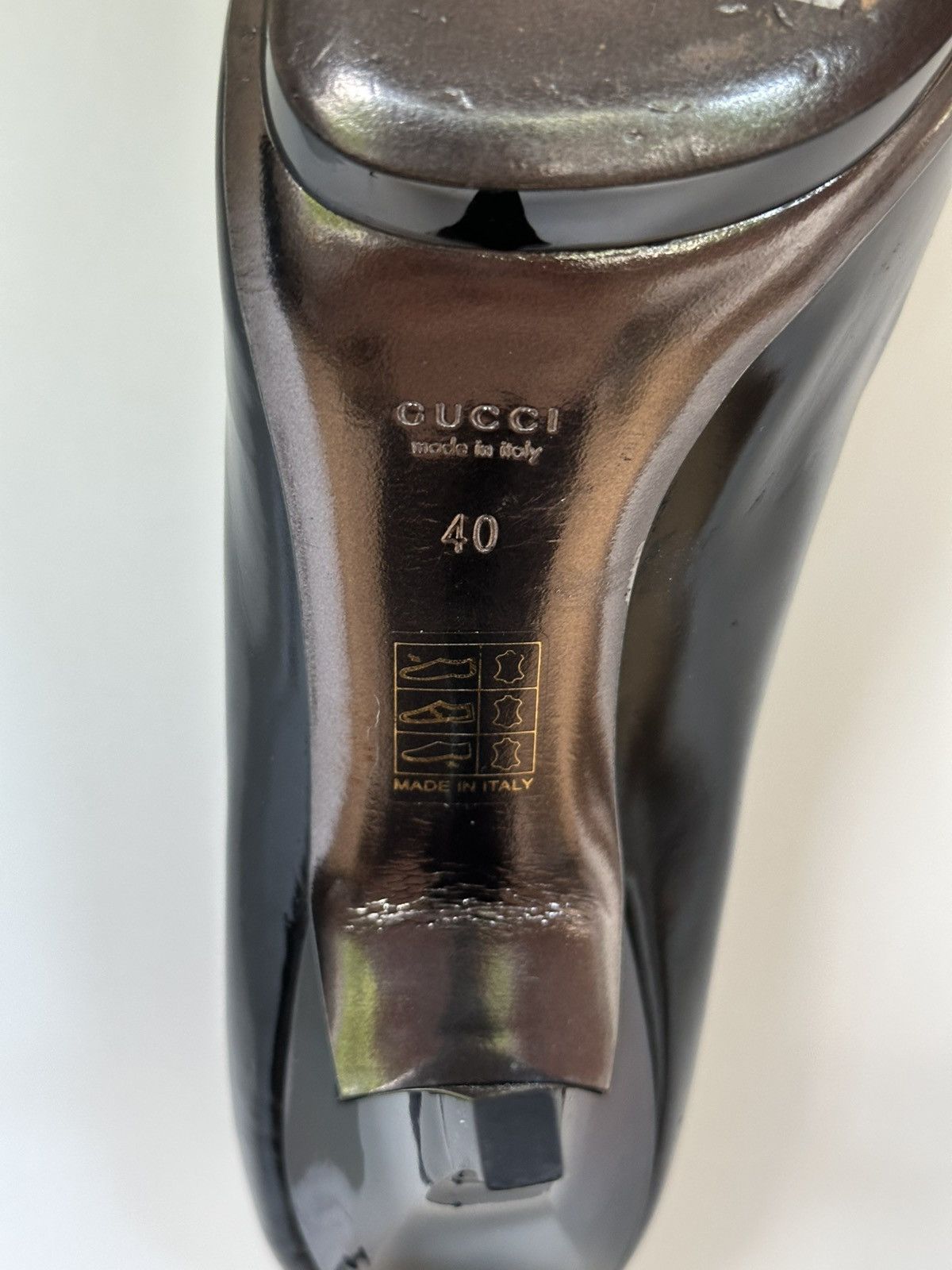 Gucci Gucci patent leather heels metal logo with box Size US 9 / IT 39 - 14 Thumbnail