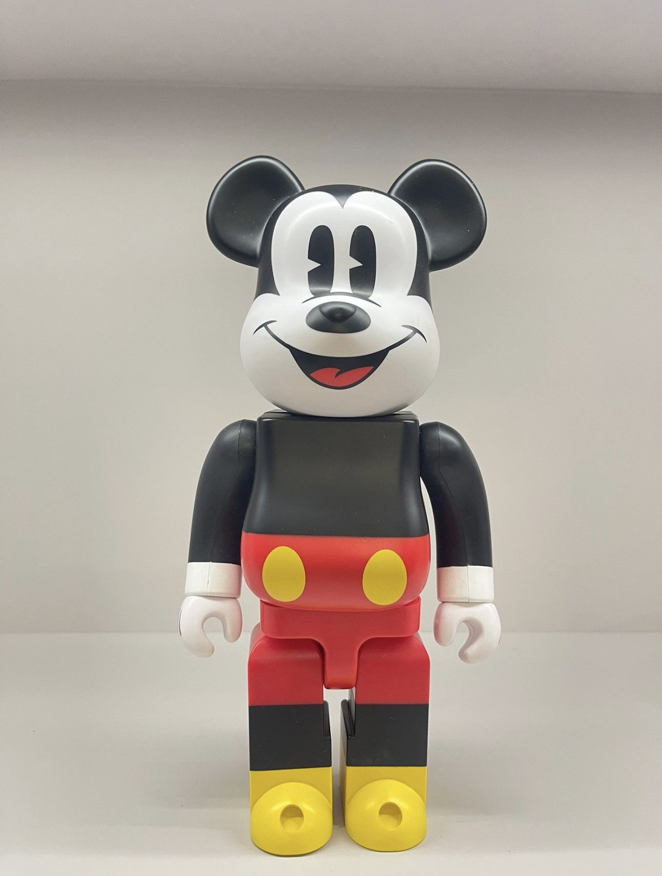 Japanese Brand × Medicom Toy Bearbrick Mickey Mouse 400% Size ONE SIZE - 1 Thumbnail