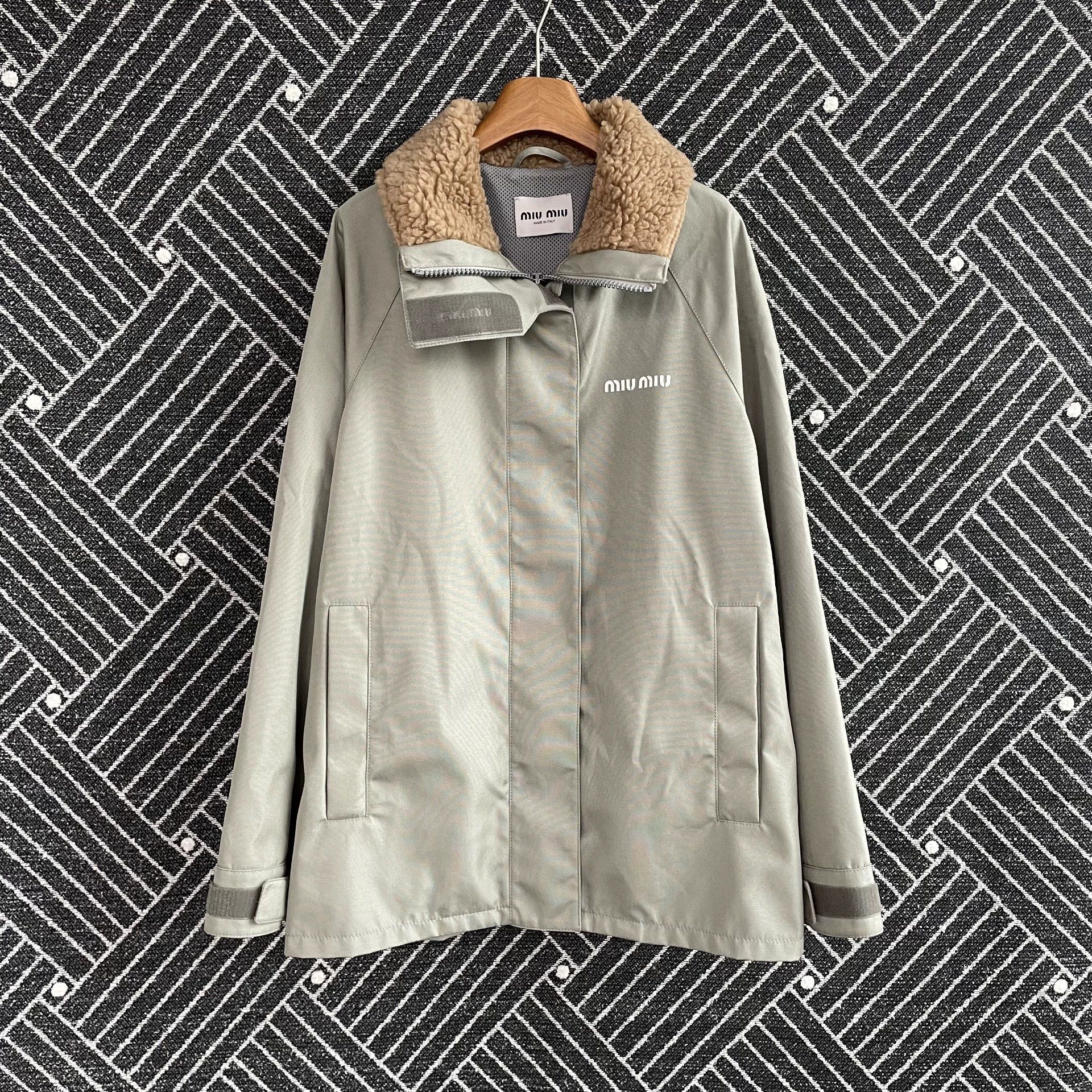 Miu Miu MIU MIU FW24 Women's Wide-Collar Logo Zip Steel Gray Jacket Size XS / US 0-2 / IT 36-38 - 1 Thumbnail