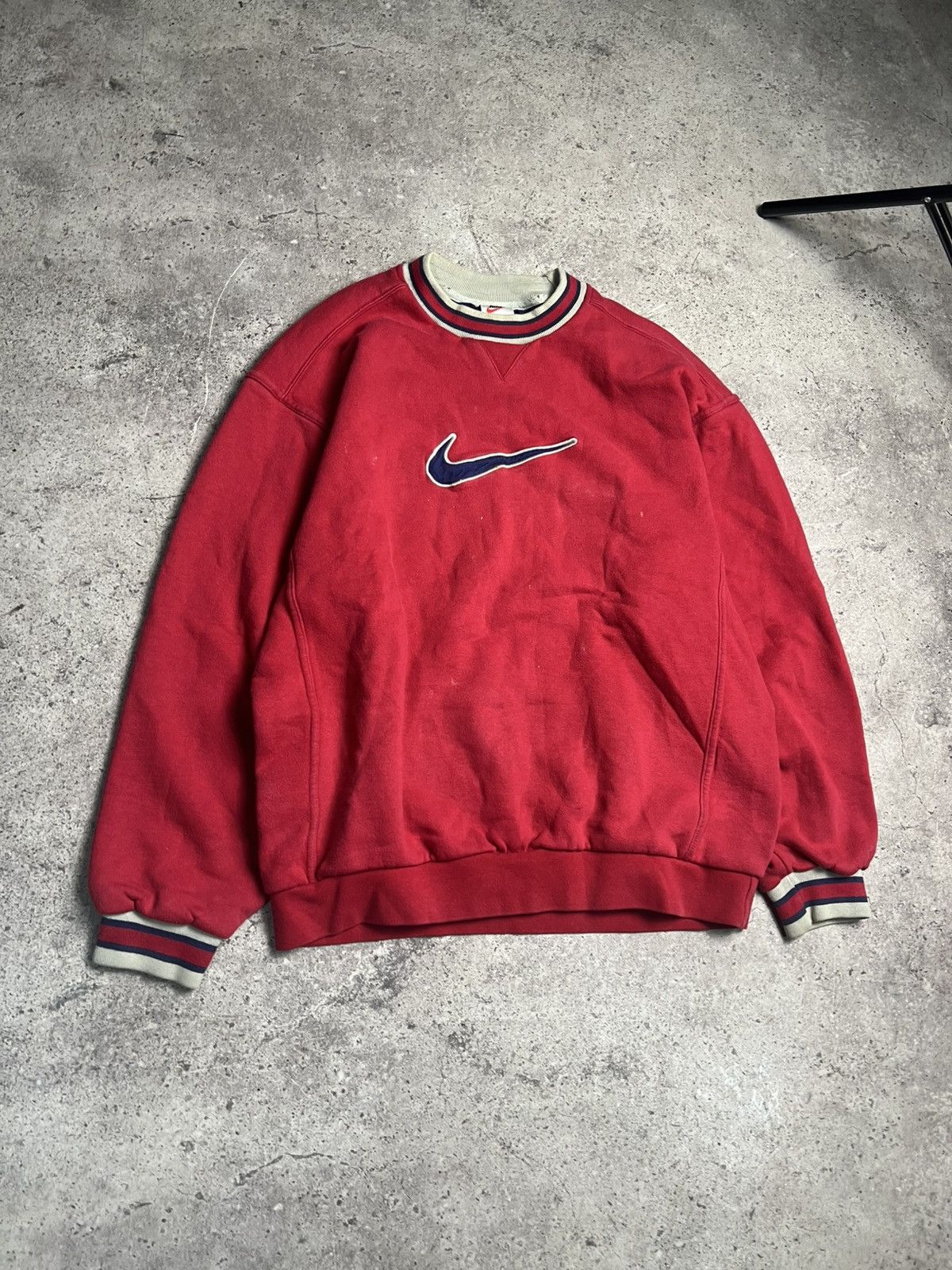 Nike Nike vintage sweatshirt 90’s streetwear s Size US M / EU 48-50 / 2 - 2 Thumbnail