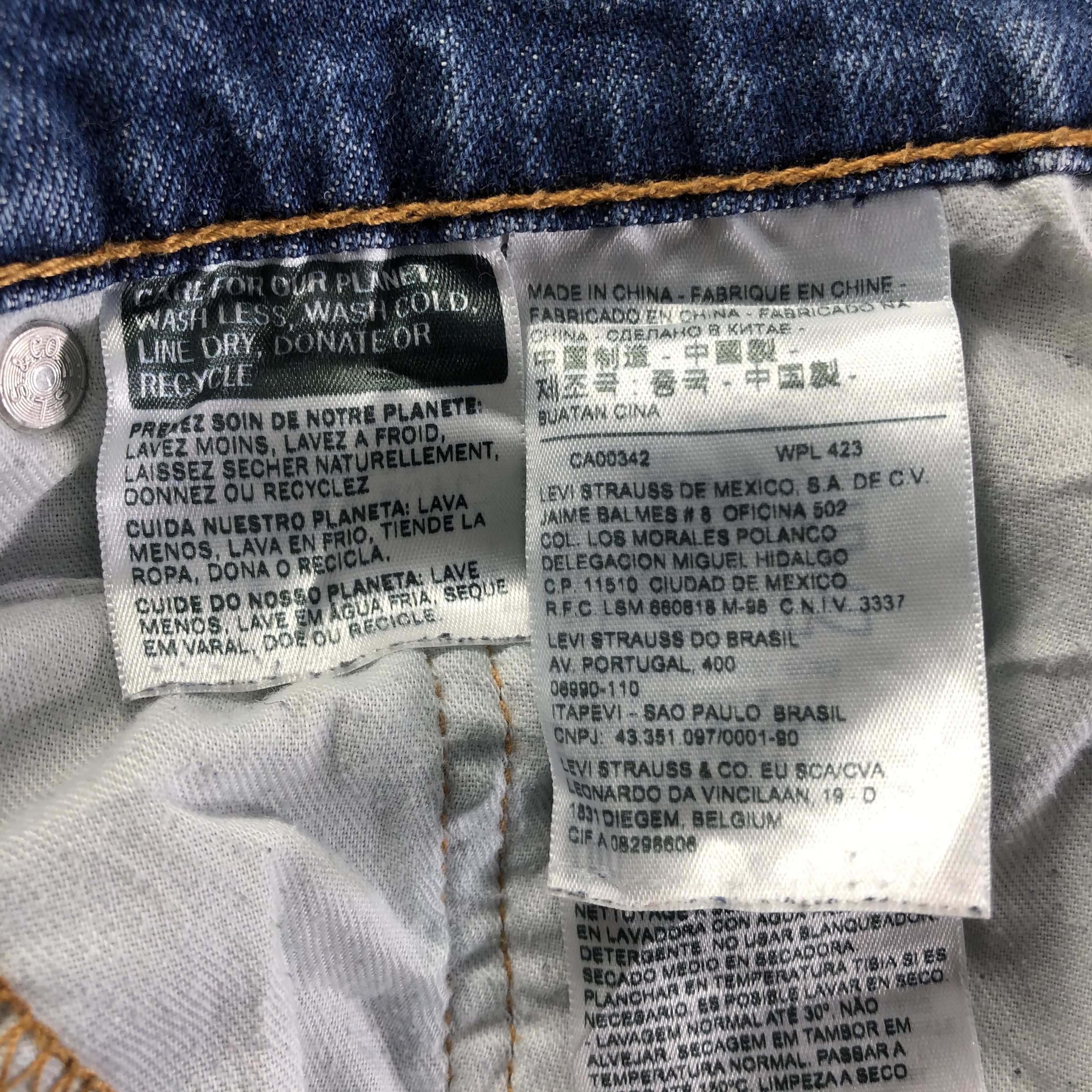 Levi's Vintage Blue Wash Levis 541 Jeans-J4203 Size US 39 - 10 Thumbnail