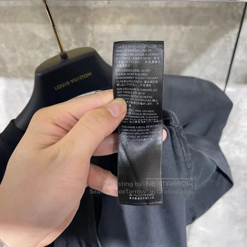 Balenciaga Balenciaga Dissolved smiley face Size US M / EU 48-50 / 2 - 4 Thumbnail