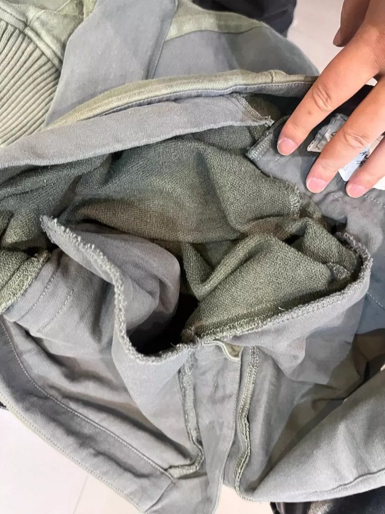 Greg Lauren greg laurenHeavy industry sand washing to make old patches Size US 38 / EU 54 - 6 Thumbnail