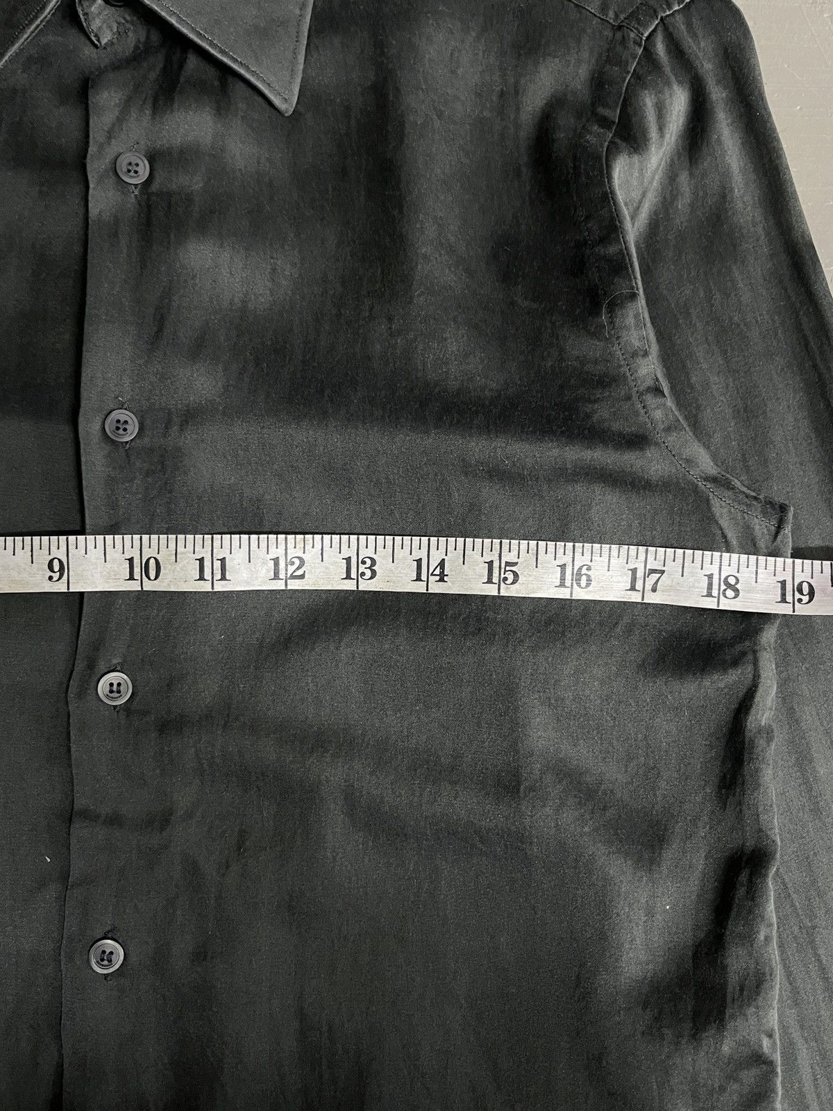 Givenchy SS2008 - Givenchy Men Black Silk Small Logo Button Up Shirt Size US M / EU 48-50 / 2 - 7 Thumbnail