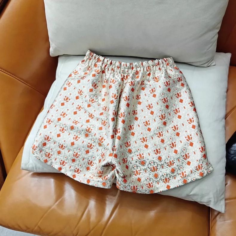Gucci Gucci Gold thread embroidery shorts Size US 36 / EU 52 - 1 Thumbnail