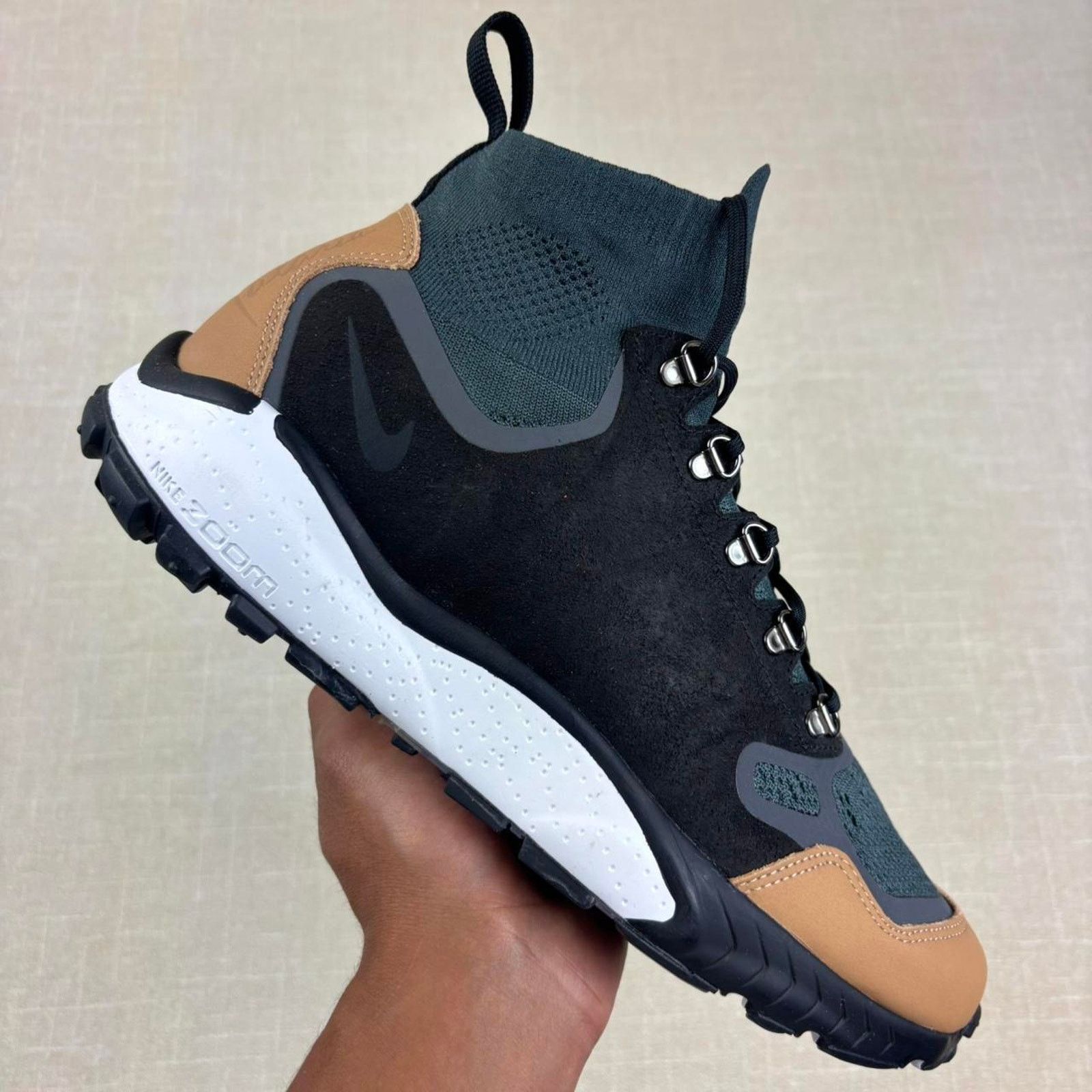 Nike 🎓 2016 Nike Air Zoom Talaria Mid “Anthracite Black” 9M Size US 10 / EU 43 - 1 Thumbnail