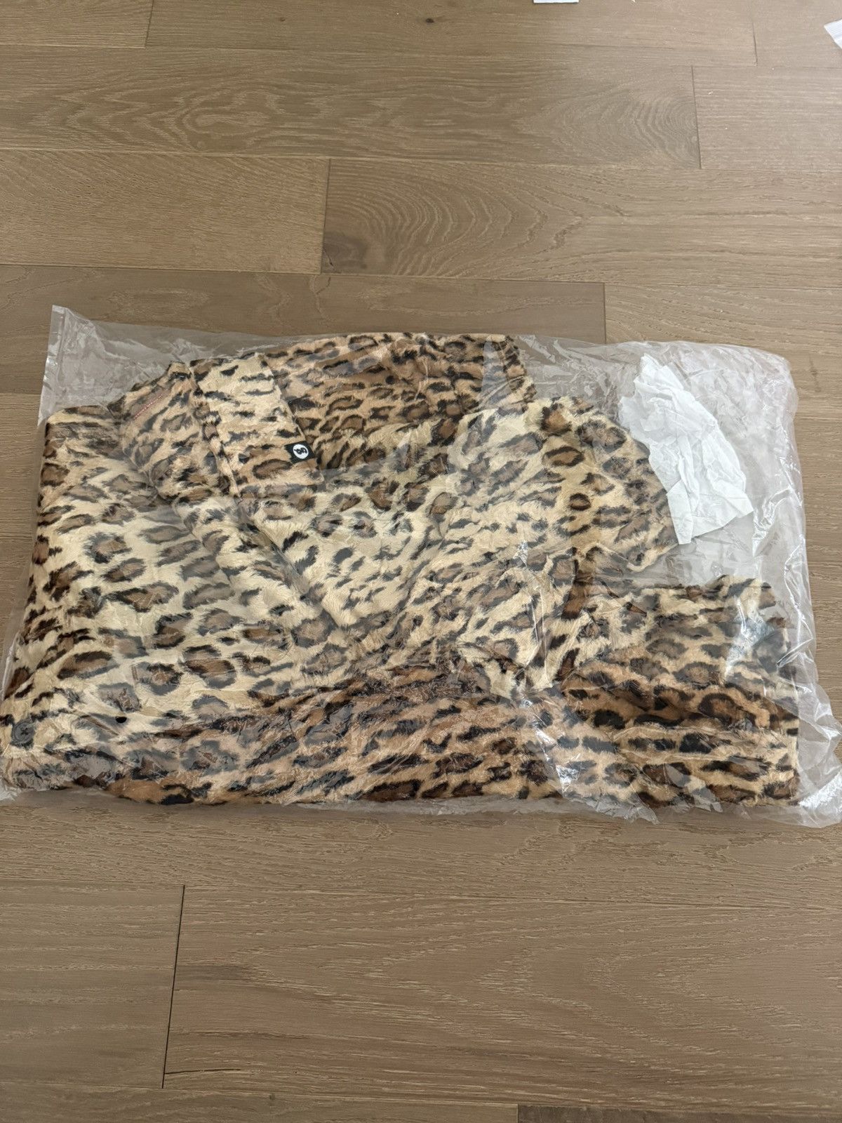 Supreme Supreme x GOODENOUGH Crushed Rayon Cargo Shorts 32 Leopard Size US 32 / EU 48 - 3 Thumbnail