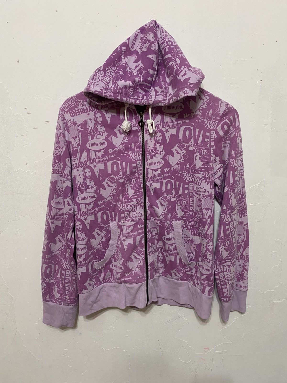 Japanese Brand Japanese brand often compared to Hysteric Glamour aesthetics Size US S / EU 44-46 / 1 - 2 Thumbnail