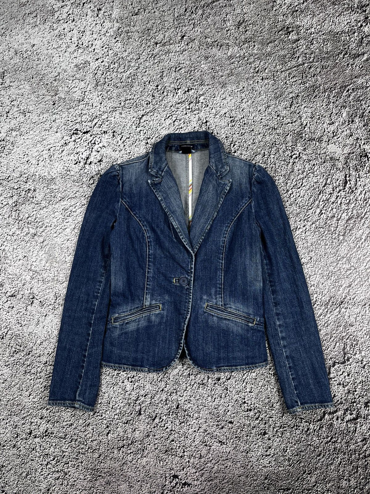 Gap Vintage Y2K Gap denim jacket streetwear grunge size 6 Size XS / US 0-2 / IT 36-38 - 1 Thumbnail
