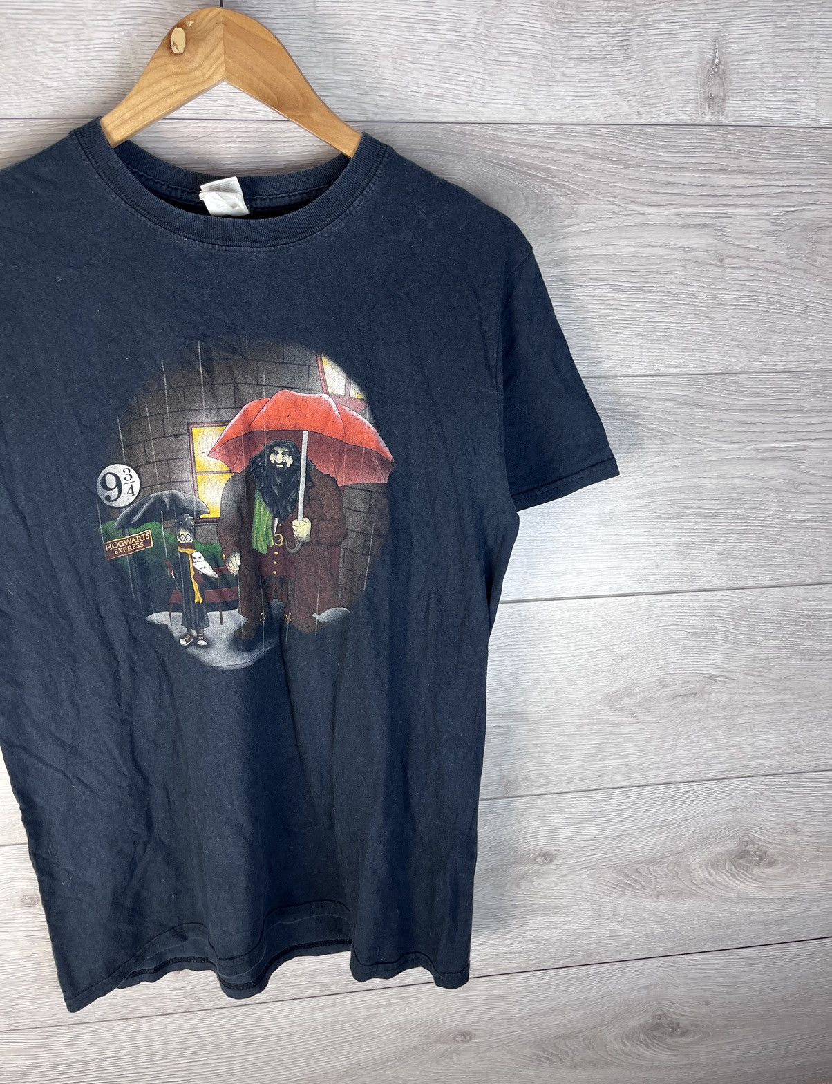 Fruit Of The Loom Vintage men’s Harry Potter merch size M Size US M / EU 48-50 / 2 - 3 Thumbnail