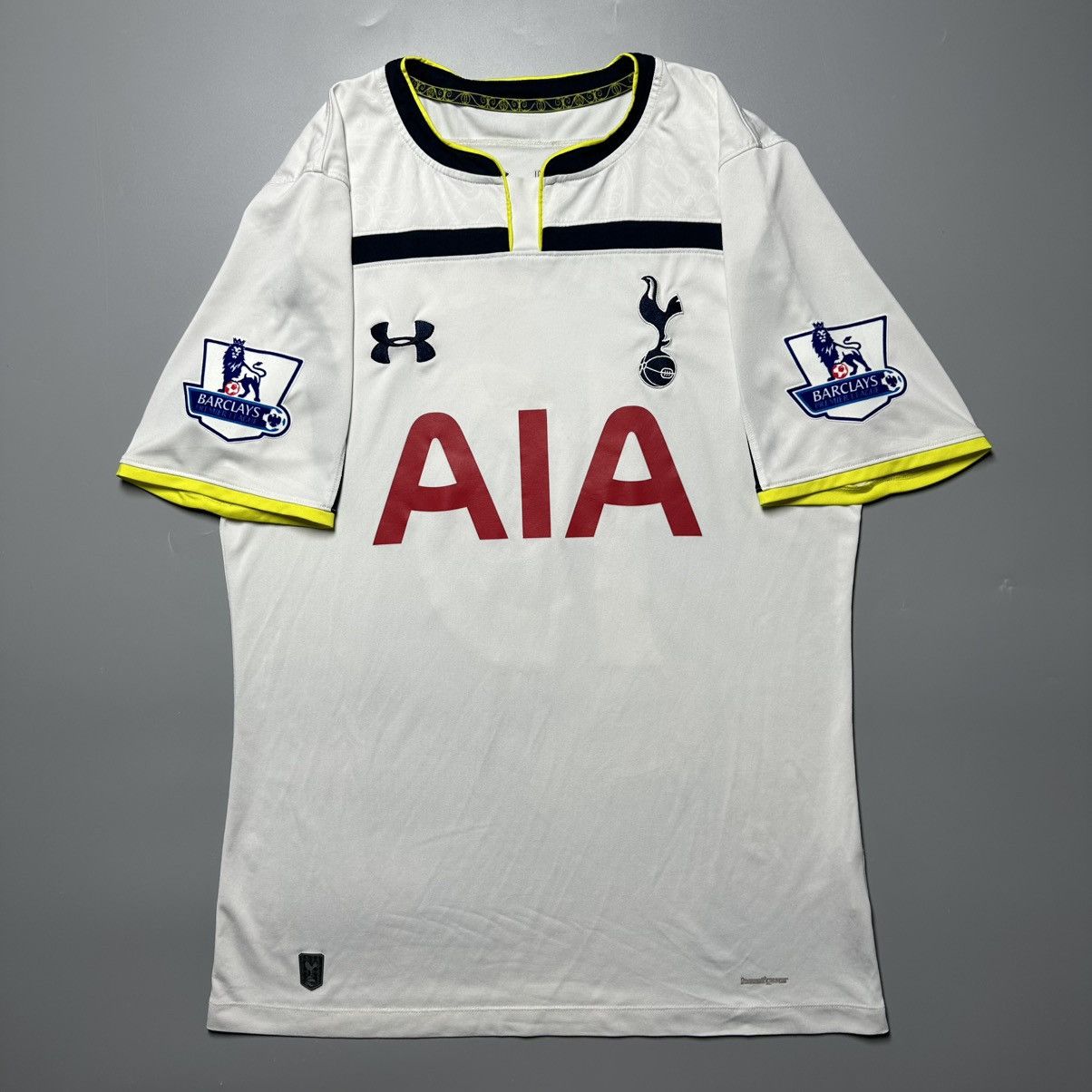 Under Armour TOTTENHAM UNDER ARMOUR 2014/2015 FOOTBALL JERSEY #19 DEMBELE Size US L / EU 52-54 / 3 - 2 Thumbnail