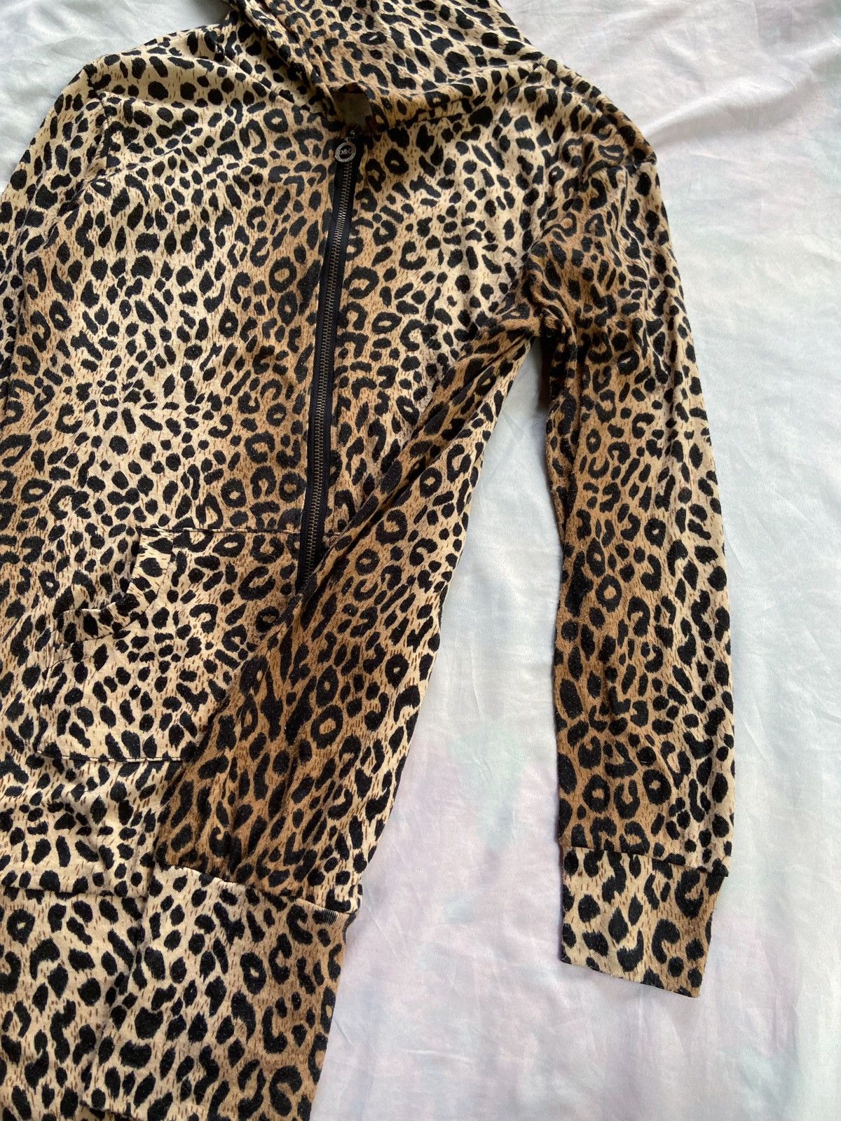 Japanese Brand JAPANESE LEOPARD PATTERN UKNOW BRAND Size US M / EU 48-50 / 2 - 2 Thumbnail