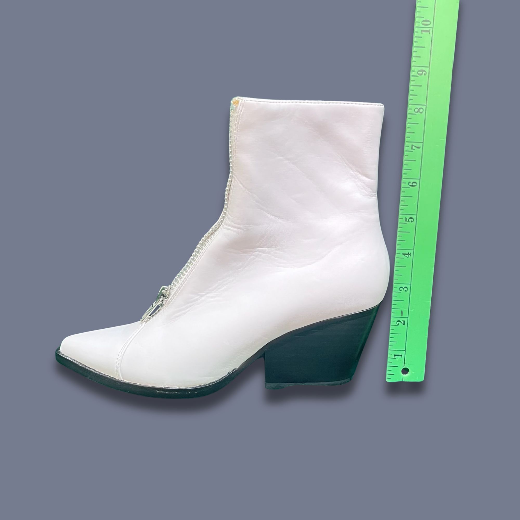 Jeffrey Campbell Jeffrey Campbell White Leather Ankle Boots With Zipper Closu Size US 6.5 / IT 36.5 - 7 Thumbnail