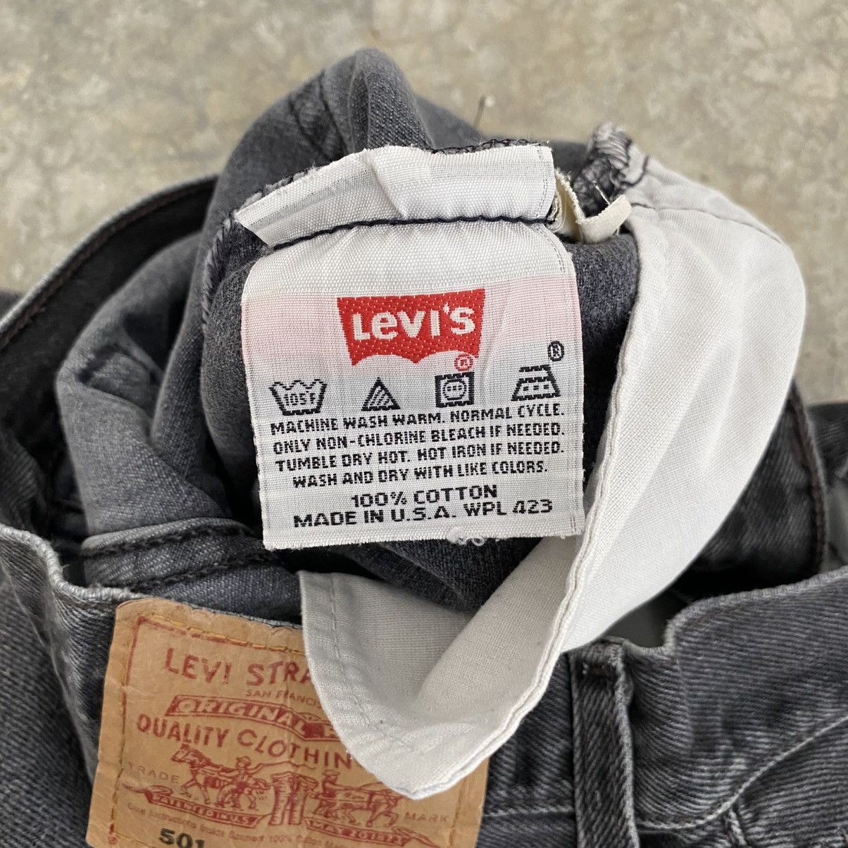 Levi's Vintage Late 90’s Levis 501 Faded Black Denim Jeans Size US 29 - 14 Thumbnail