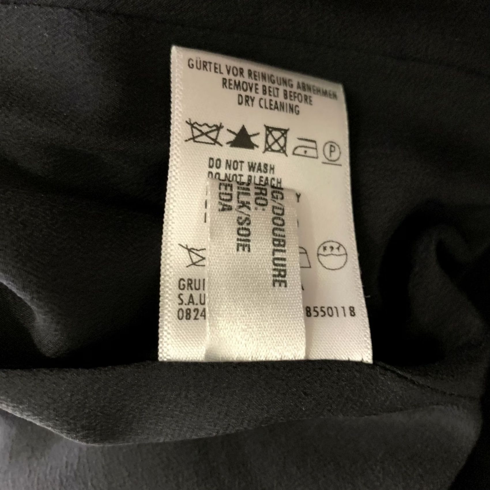 Escada ESCADA Black Silver Silk Blend Two Button Jacket Size 4 Womens Size S / US 4 / IT 40 - 7 Thumbnail